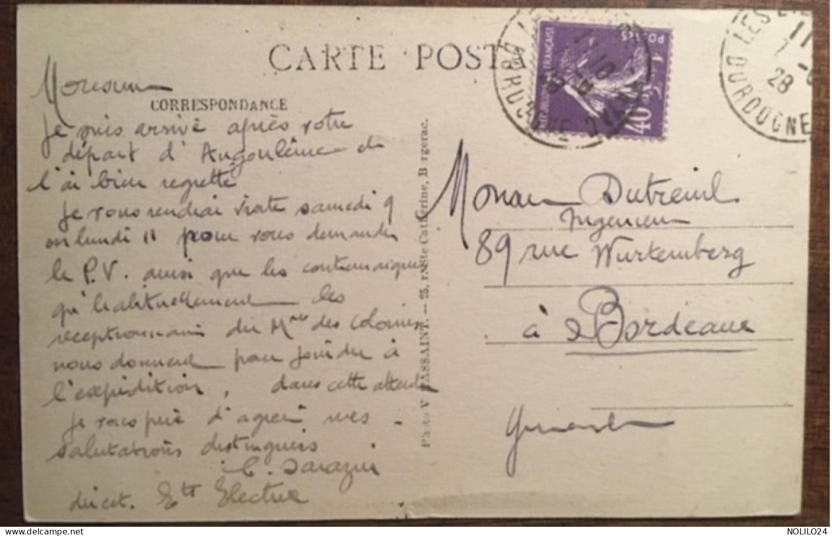 Cpa 24 Dordogne, Les Eyzies, Devanture Hôtel De La Gare Et Du Cro-Magnon, Pompe à Essence, éd Tassaint, écrite En 1928 - Les Eyzies