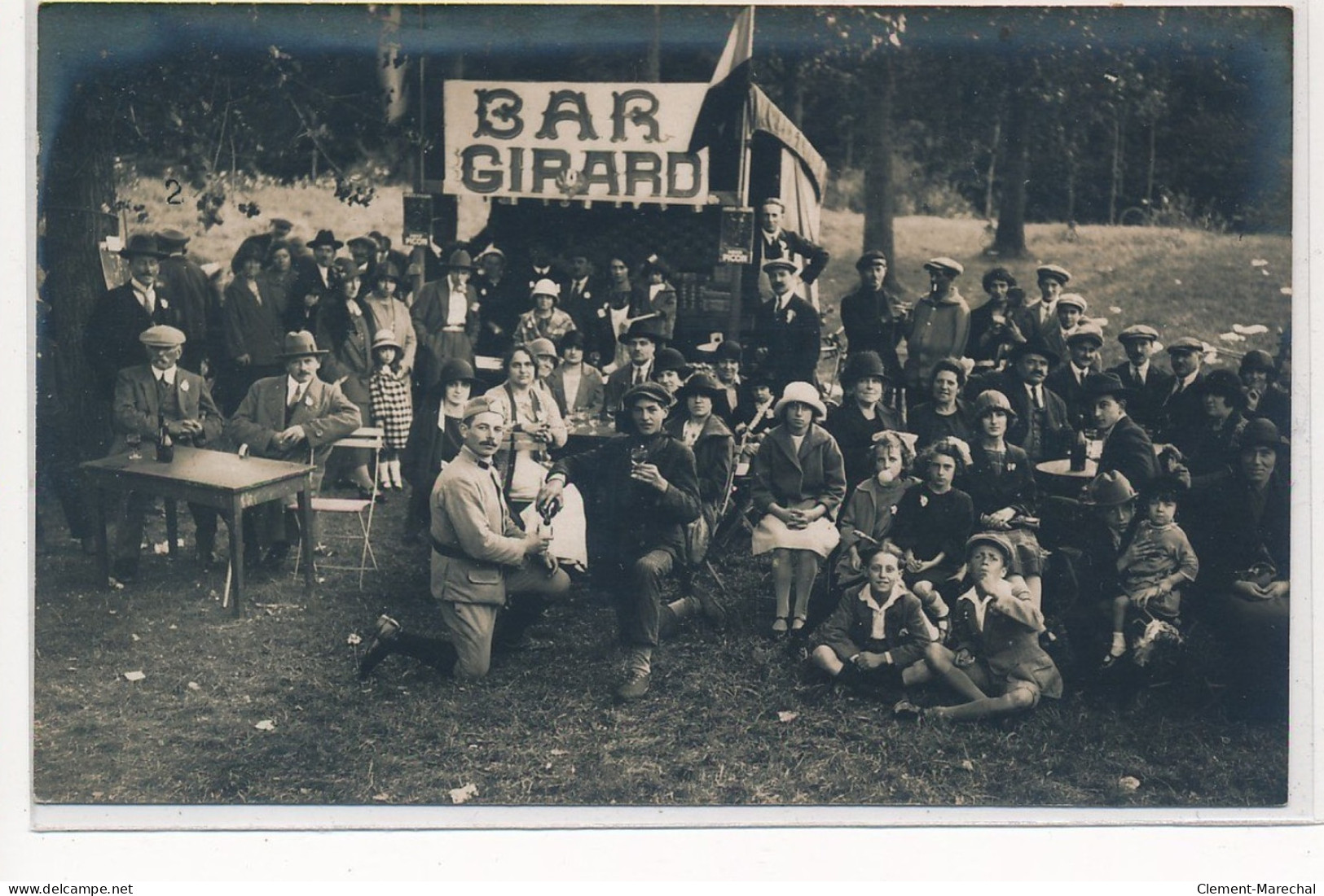 CARTE PHOTO A LOCALISER : Bar Girard - Tres Bon Etat - Foto