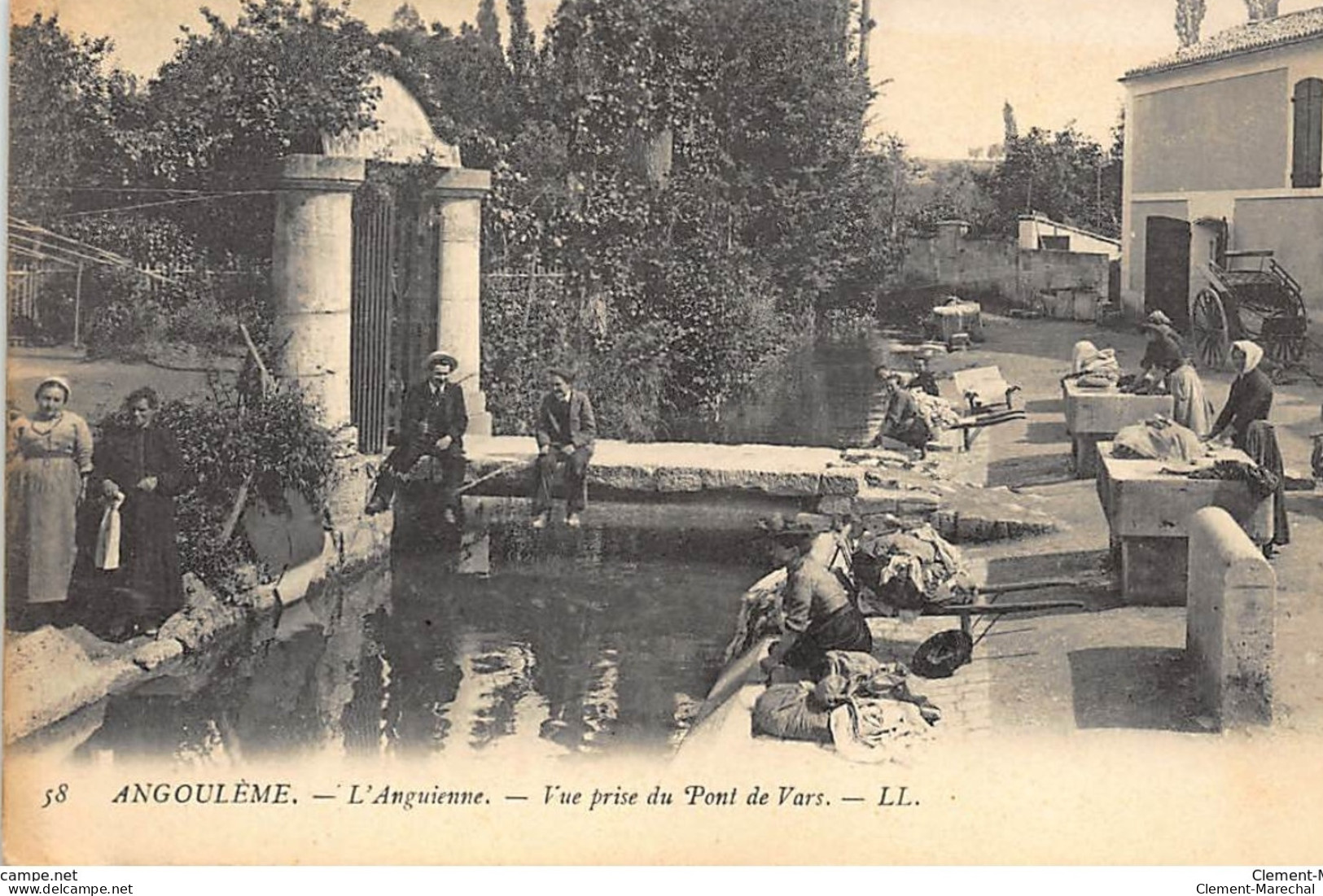 ANGOULEME : L'anguienne, Vue Prise Du Pont De Vars - Etat - Angouleme