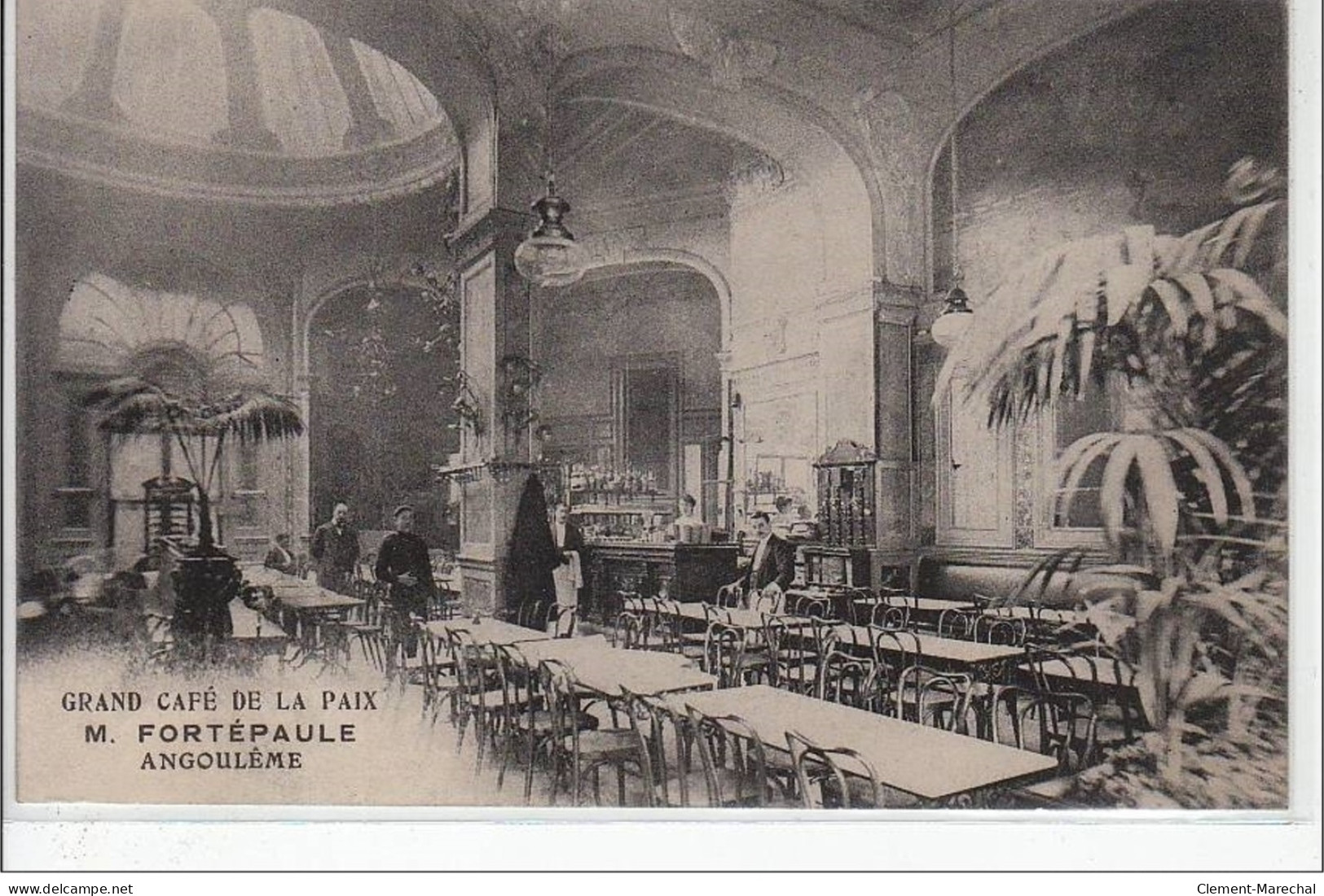 ANGOULEME : Grand Café De La Paix - M. Fortépaule - Très Bon état - Angouleme