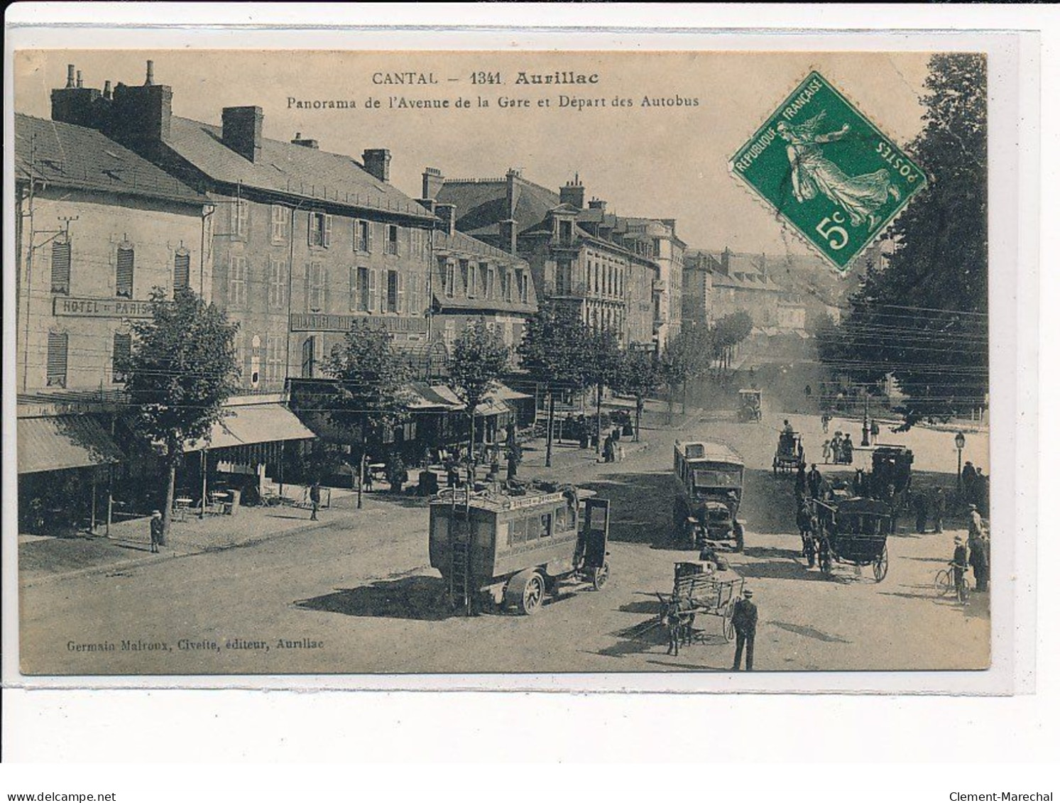 AURILLAC : Panorama De L'Avenue De La Gare Et Départ Des Autobus - Très Bon état - Aurillac