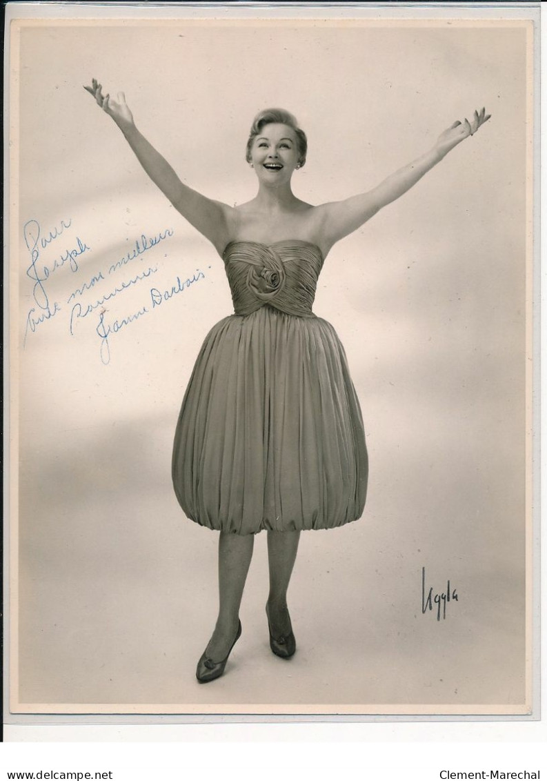 Autographe (18x24cm) De Jeanne Darbois, Chanteuse - Très Bon état - Autres & Non Classés