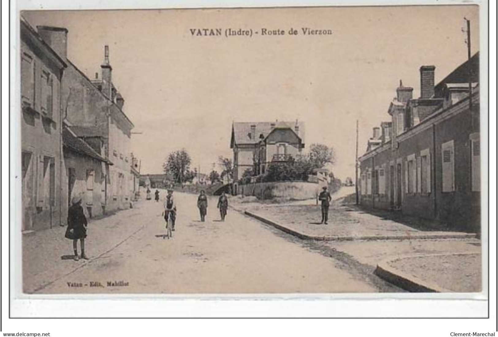 VATAN : Route De Vierzon - Très Bon état - Other & Unclassified