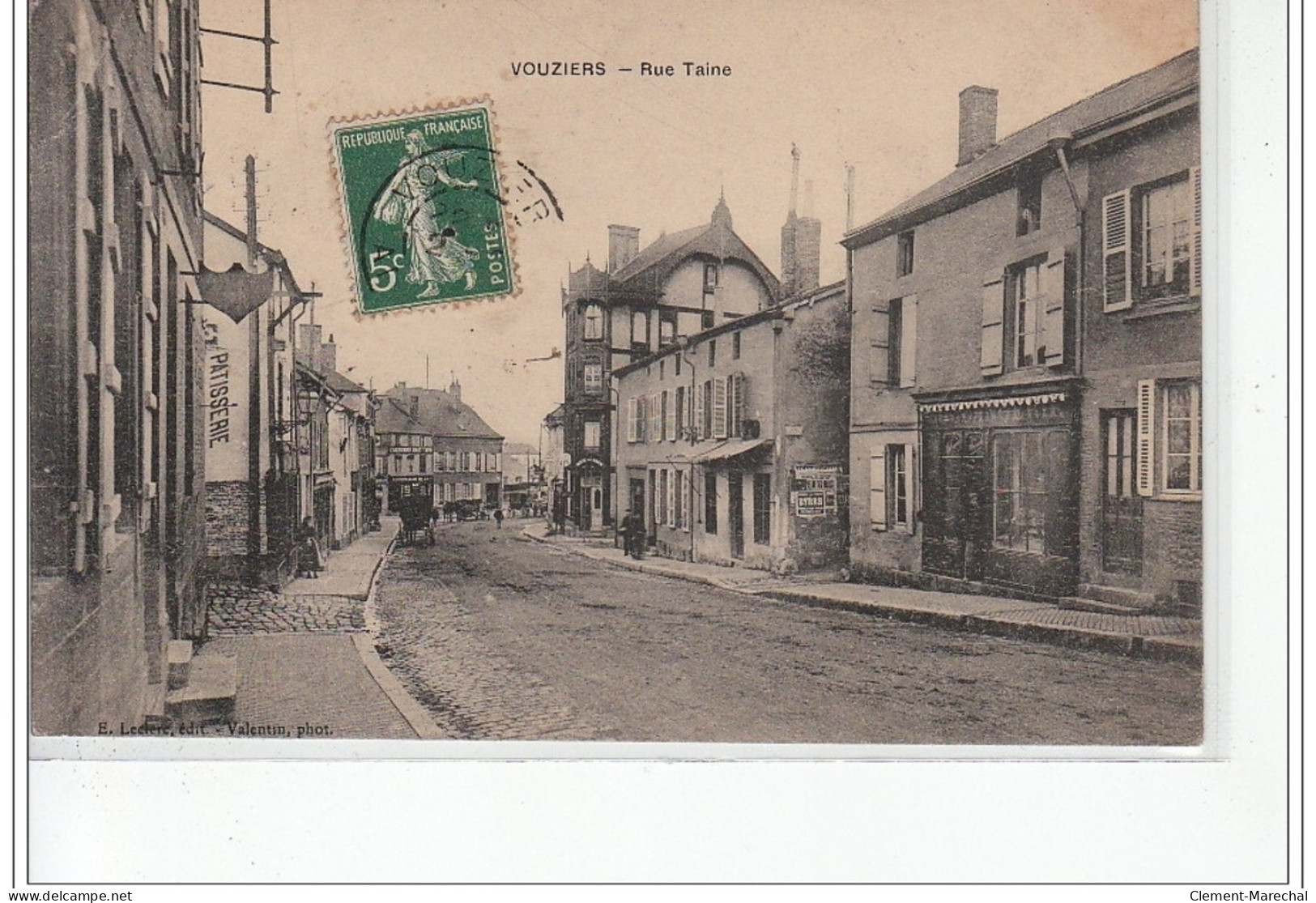 VOUZIERS - Rue Taine - Très Bon état - Vouziers