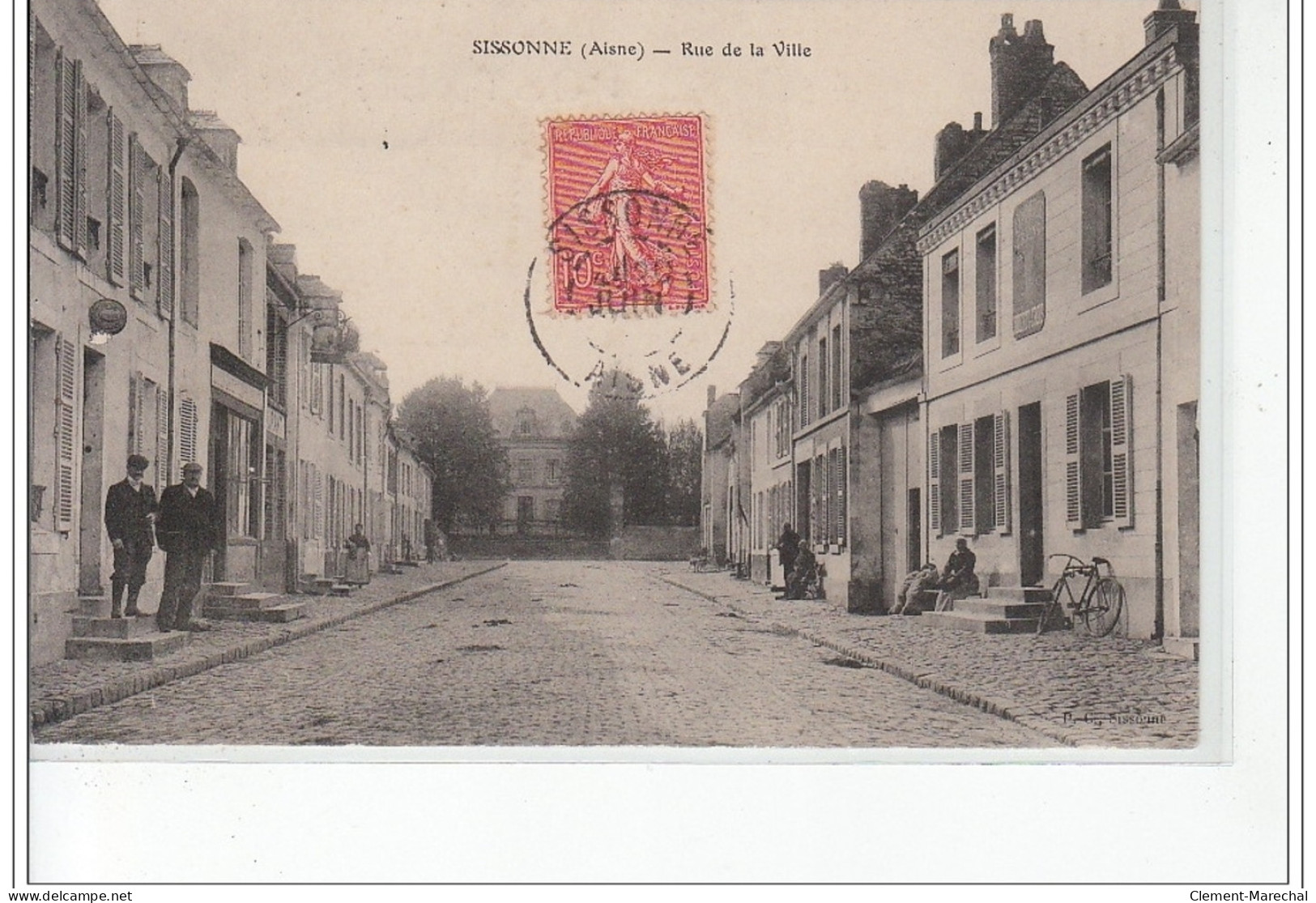 SISSONNE - Rue De La Ville - Très Bon état - Sissonne