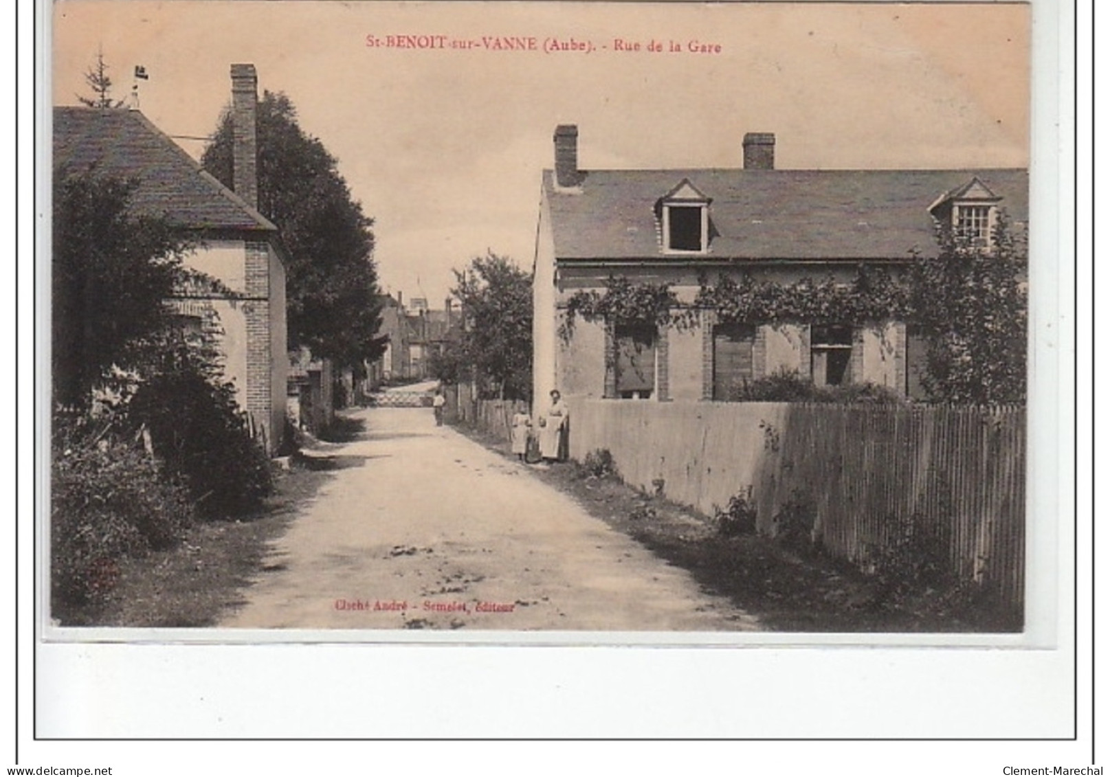 SAINT BENOIT SUR VANNE - Rue De La Gare - Très Bon état - Otros & Sin Clasificación