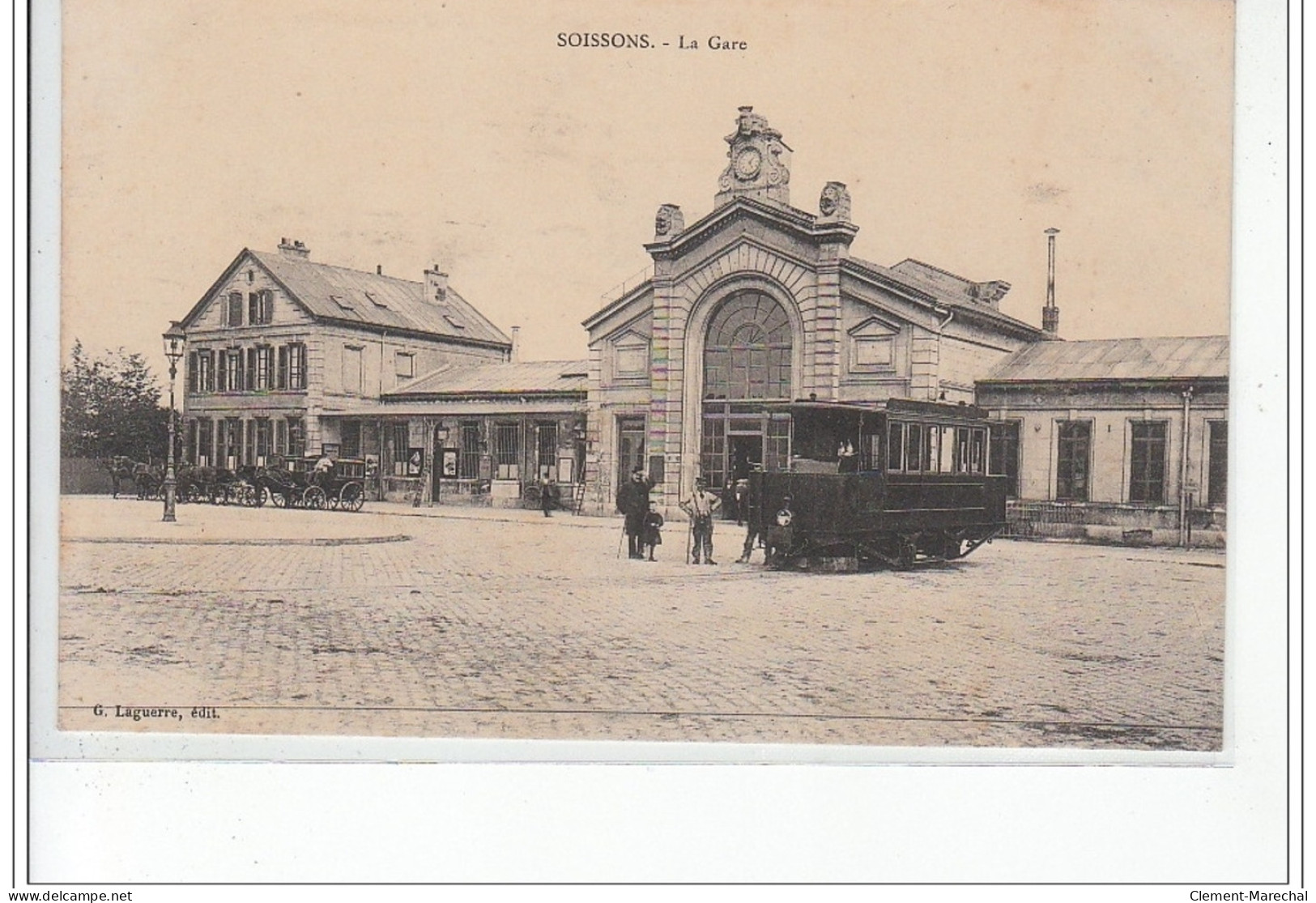 SOISSONS - La Gare - Très Bon état - Soissons