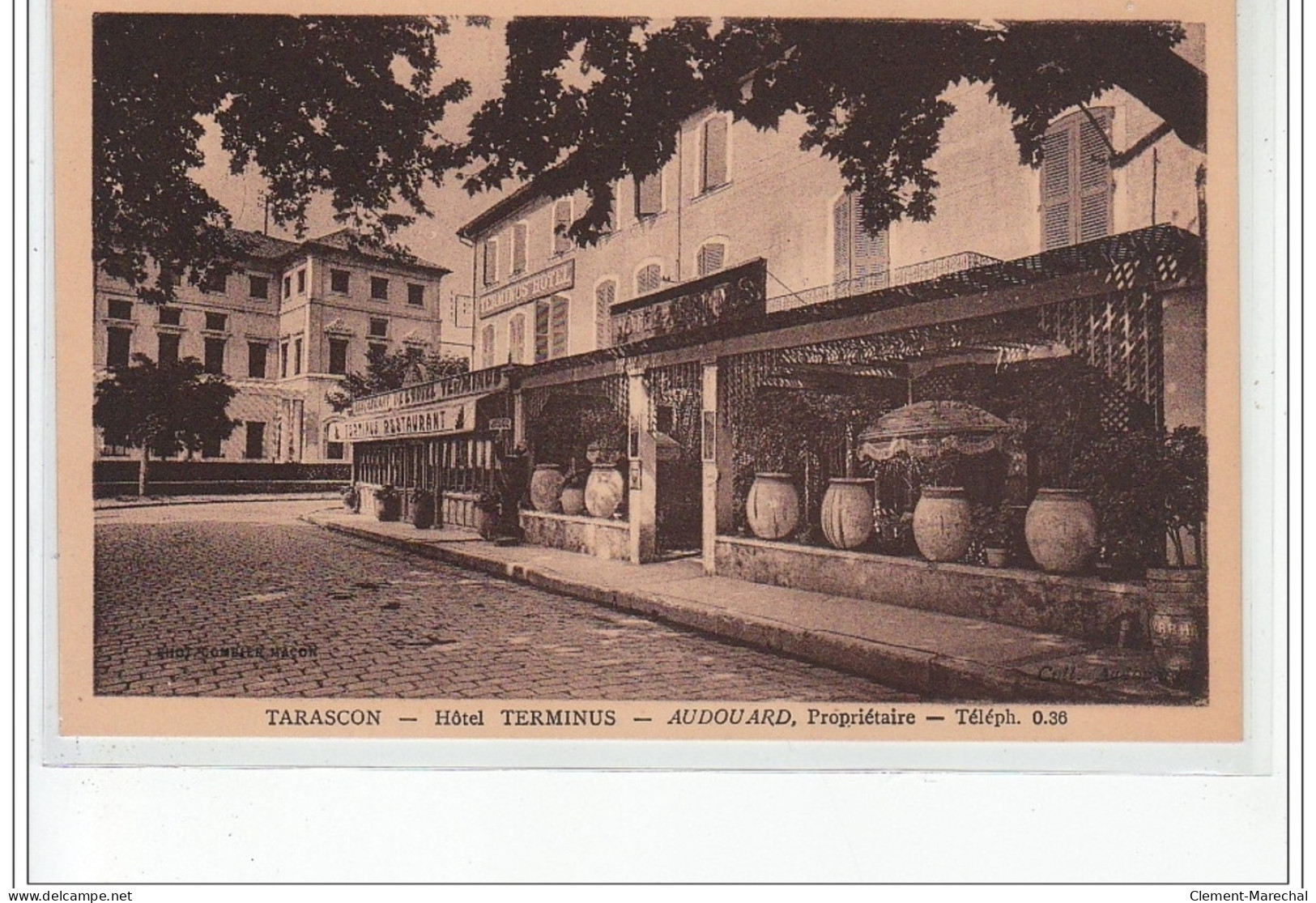 TARASCON - Hôtel Terminus - Très Bon état - Tarascon