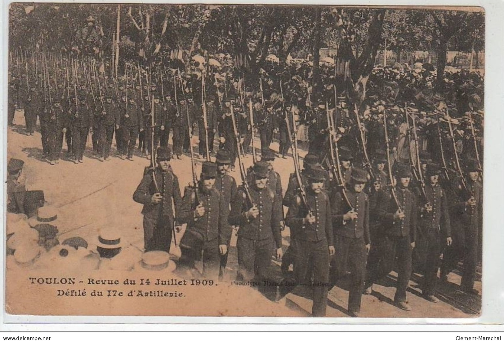 TOULON : Revue Du 14 Juillet 1909 - Défilé Du 17° D'artillerie - Très Bon état - Toulon