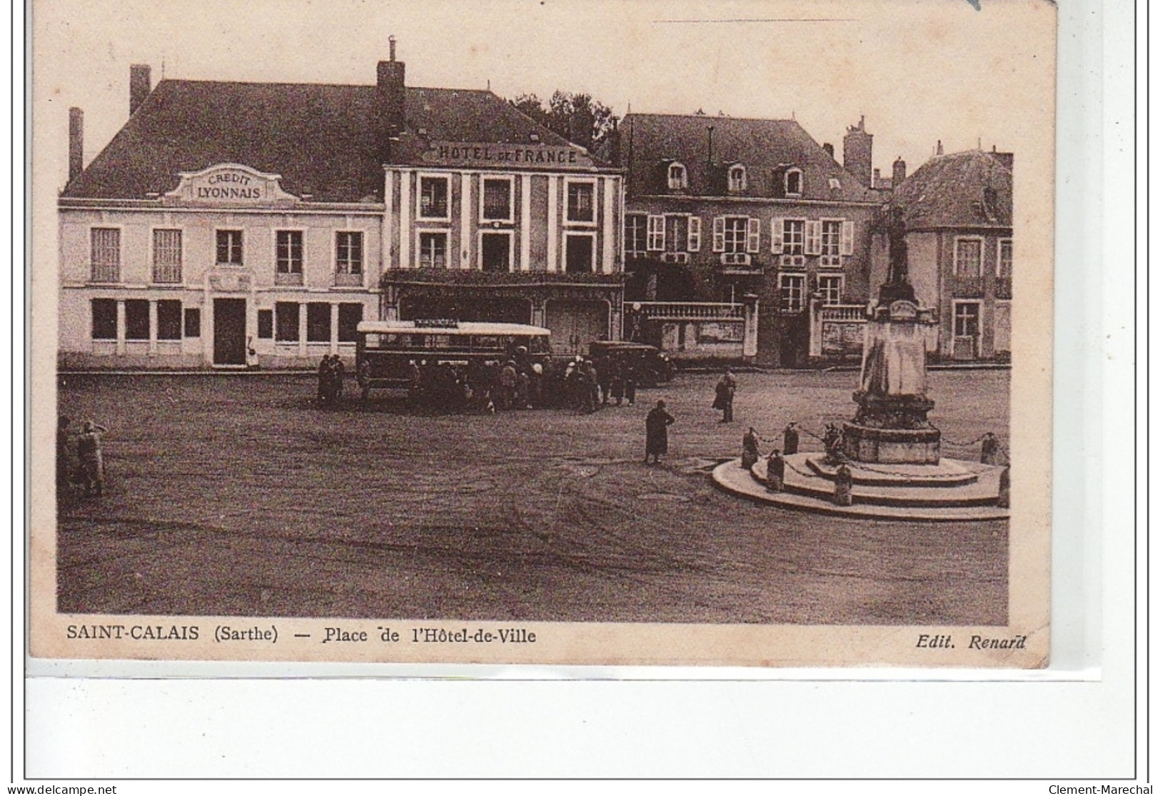 SAINT CALAIS - Place De L'Hôtel De Ville - Très Bon état - Saint Calais