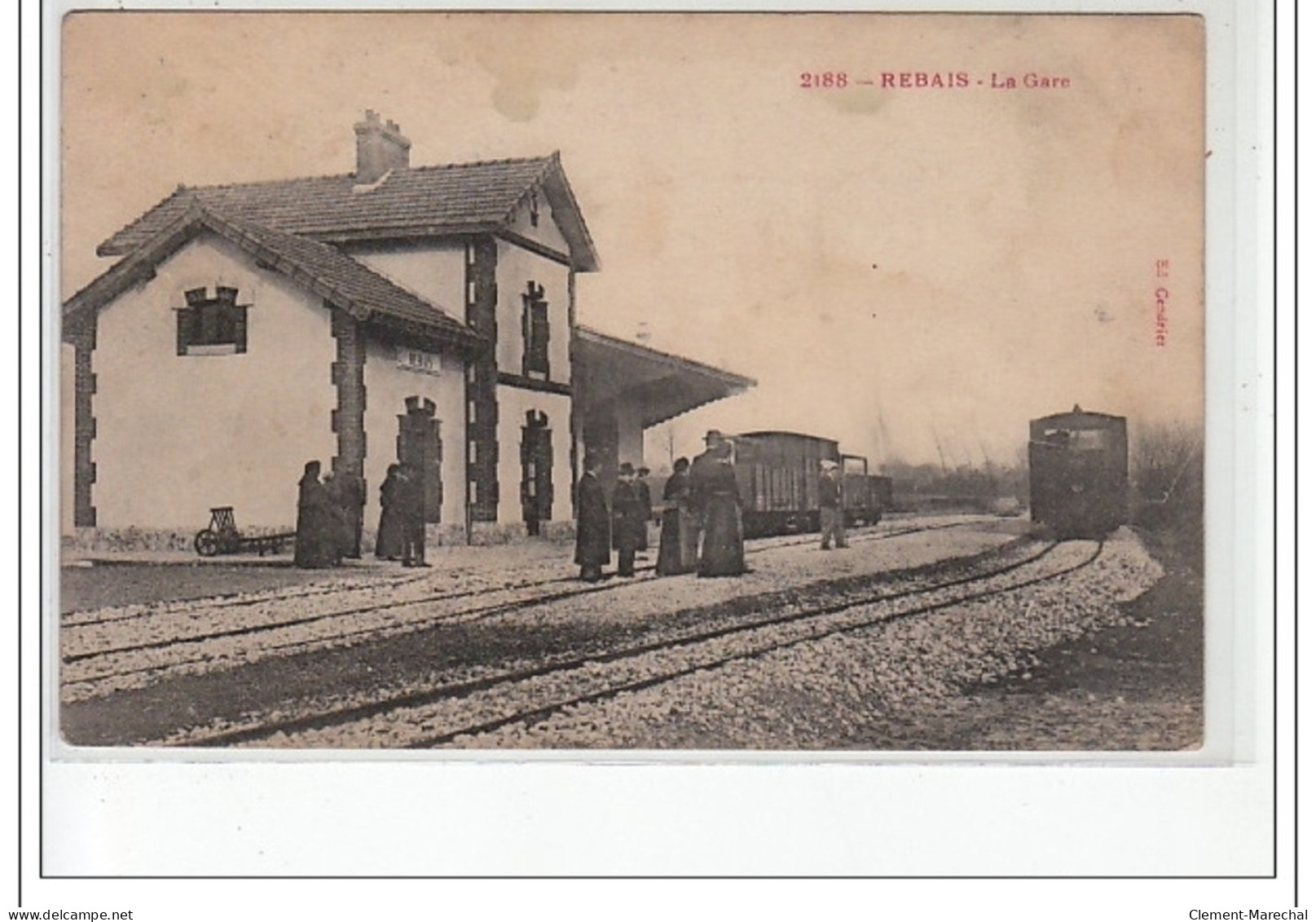 REBAIS - La Gare - état (timbre Décollé) - Rebais
