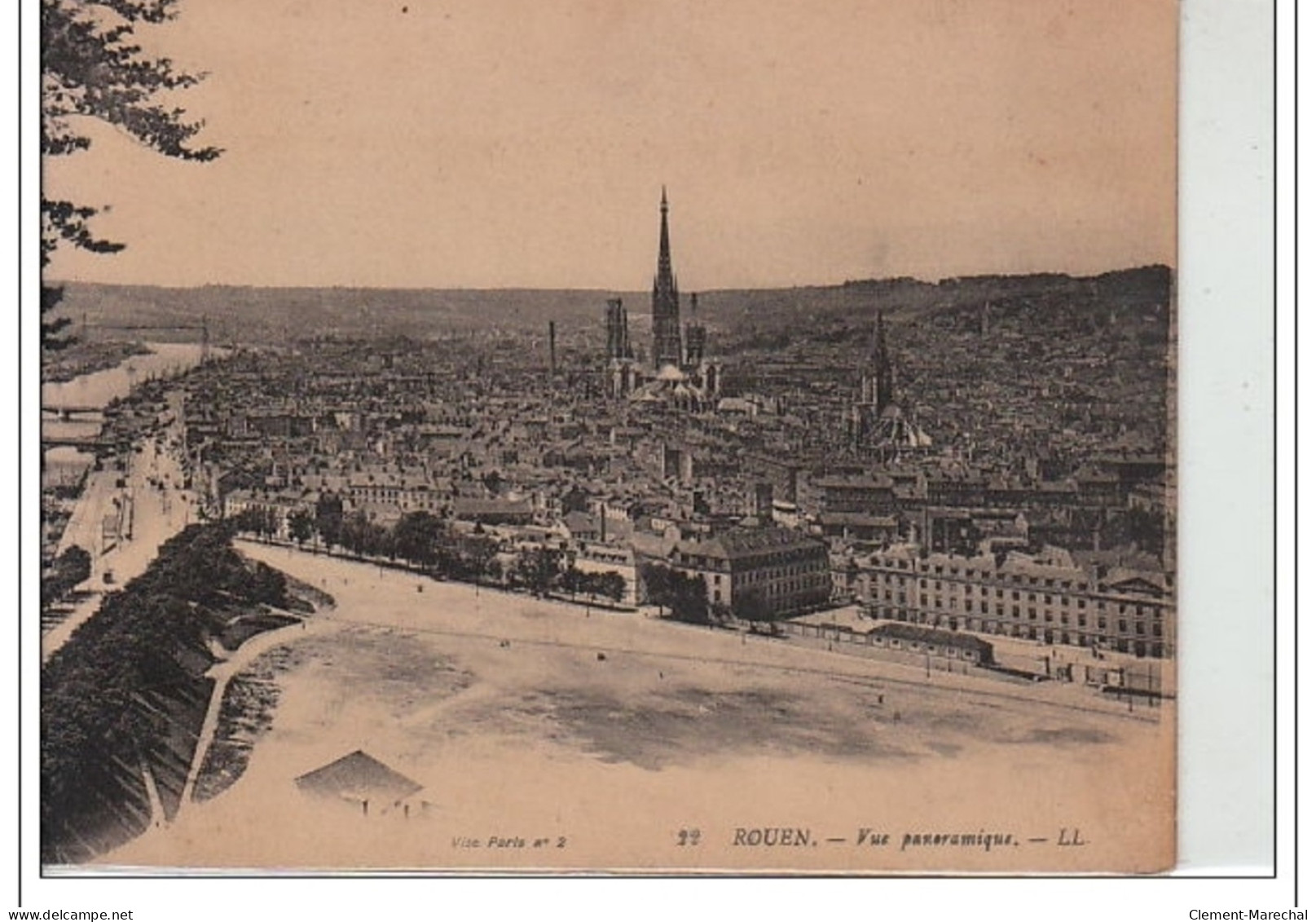 ROUEN - Vue Panoramique - Très Bon état - Rouen