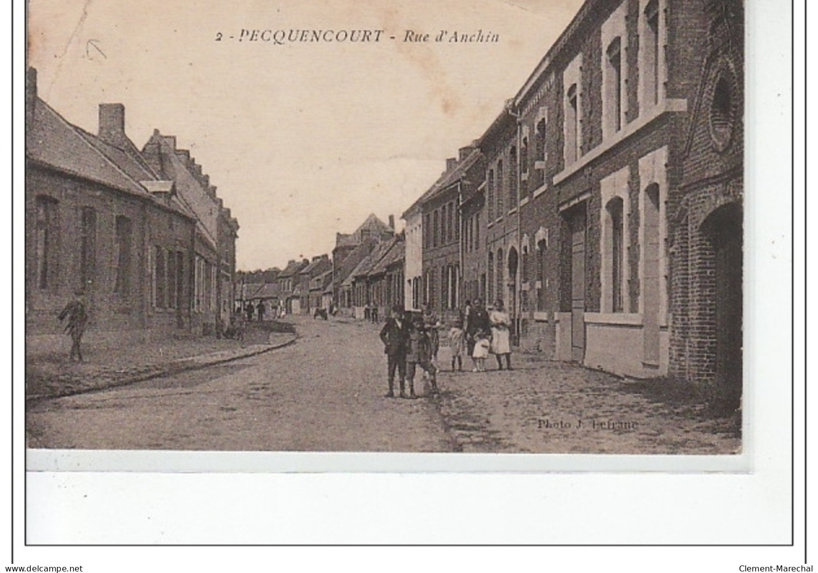 PECQUENCOURT - Rue D'Anchin - état - Autres & Non Classés
