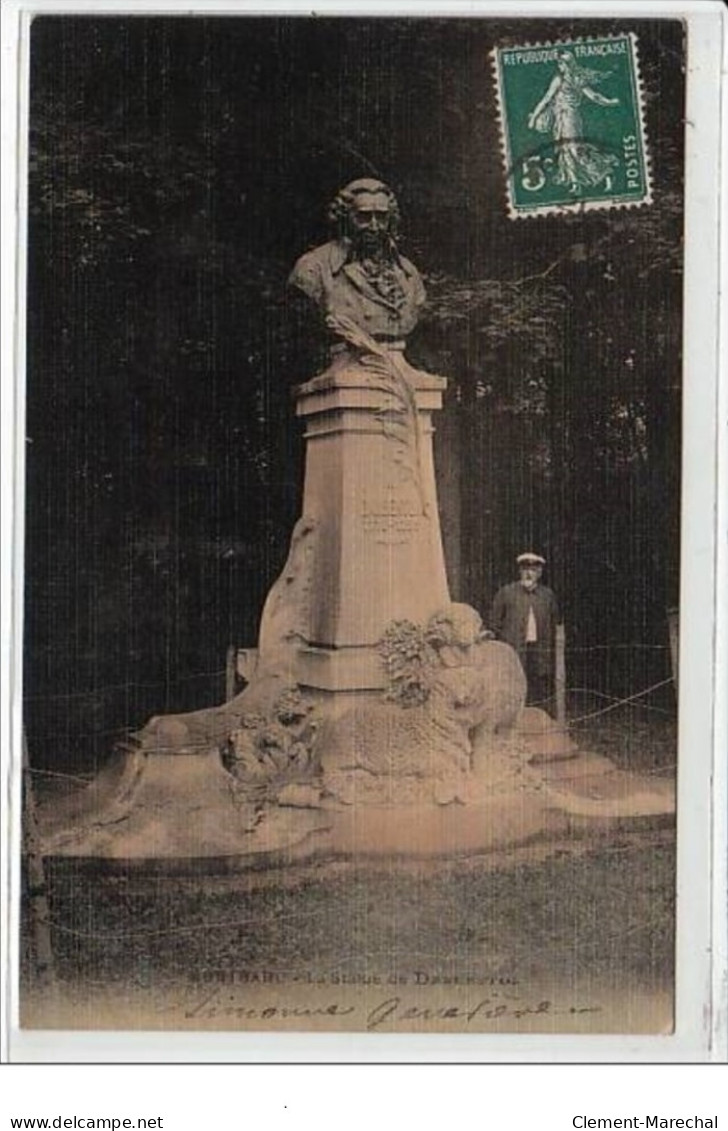 MONTBARD : La Statue De Daubenton - CARTE TOILEE - Très Bon état - Montbard