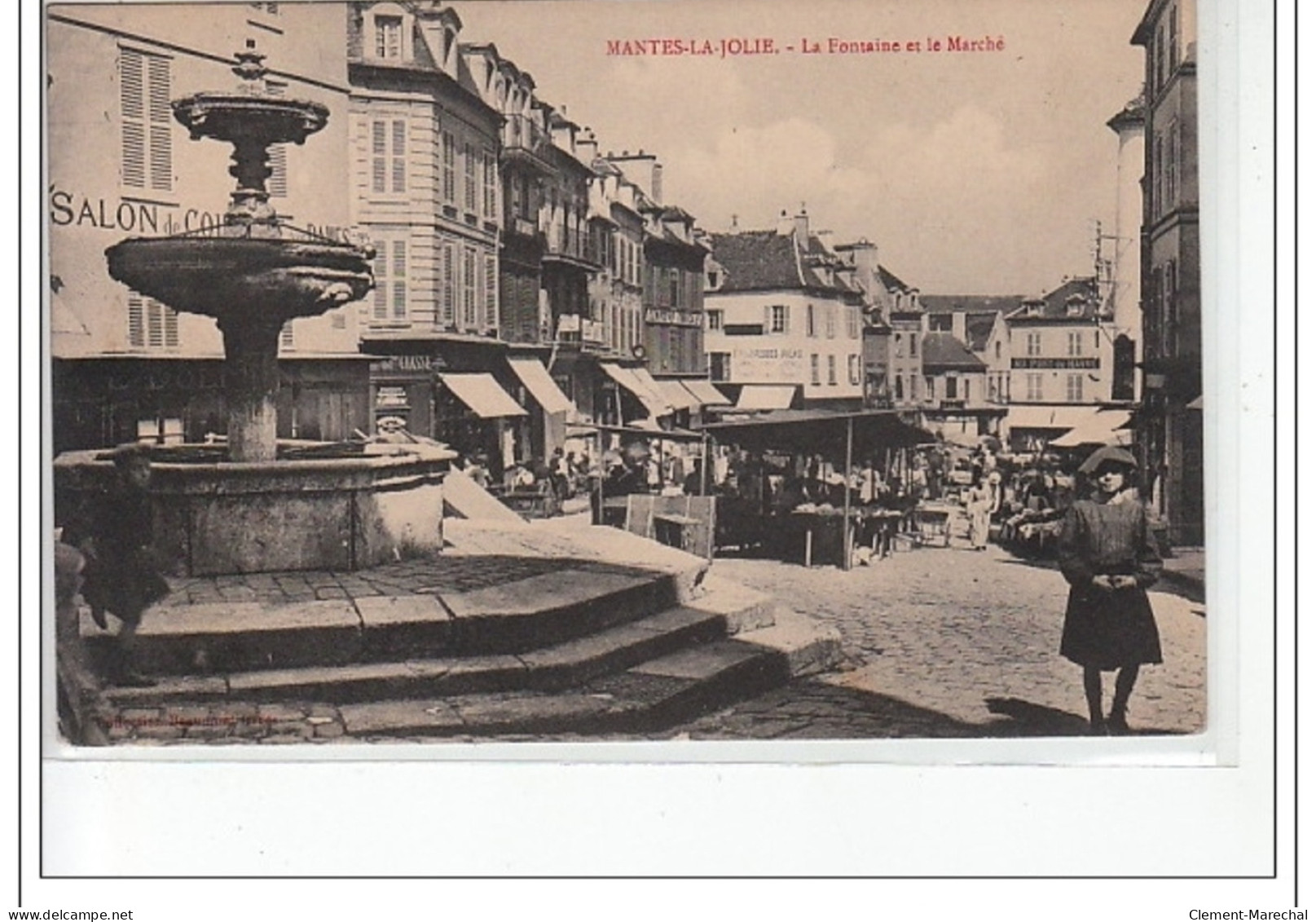 MANTES LA JOLIE - La Fontaine Et Le Marché - Très Bon état - Mantes La Jolie
