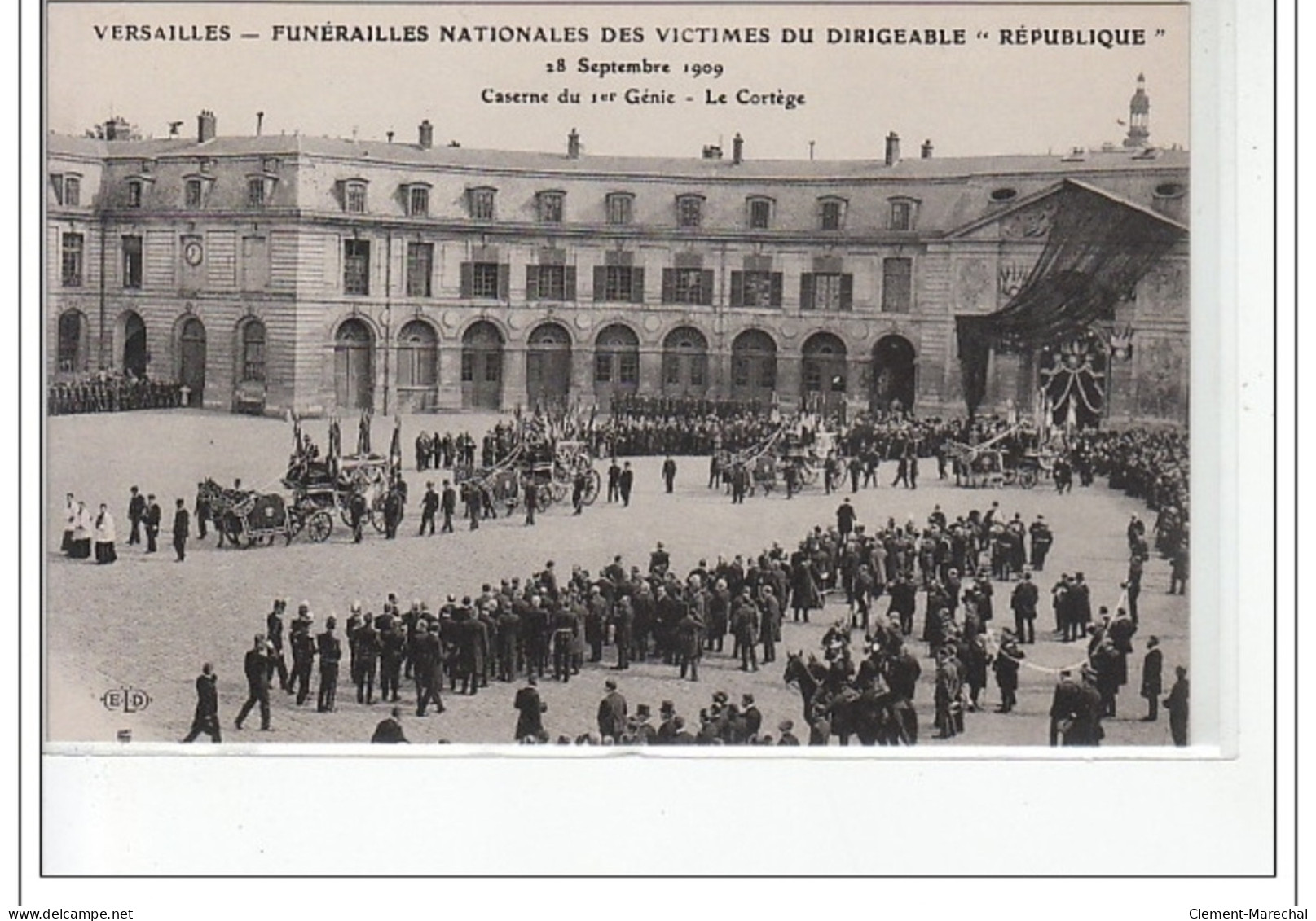 VERSAILLES - Funérailles Des Victimes Du Dirigeable """"République"""" 1909 - Le Cortège - Très Bon état - Versailles