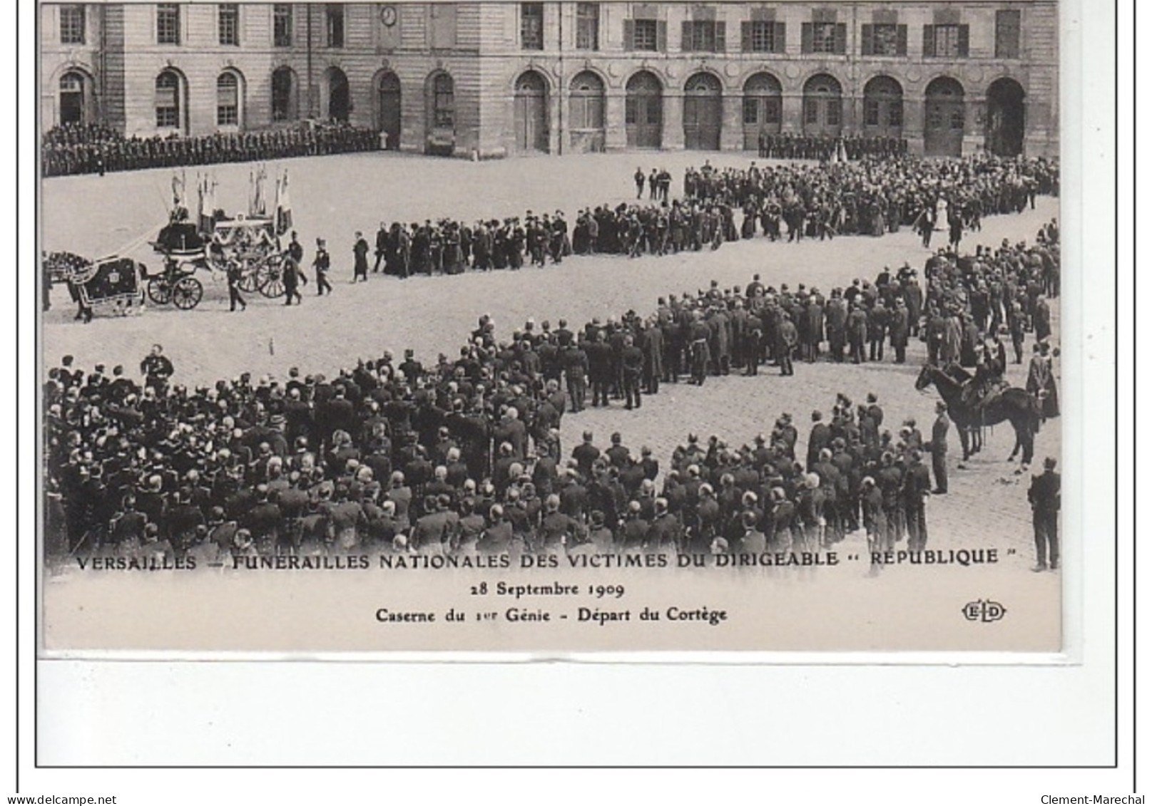 VERSAILLES - Funérailles Des Victimes Du Dirigeable """"République"""" 1909 - Départ Du Cortège - Très Bon état - Versailles