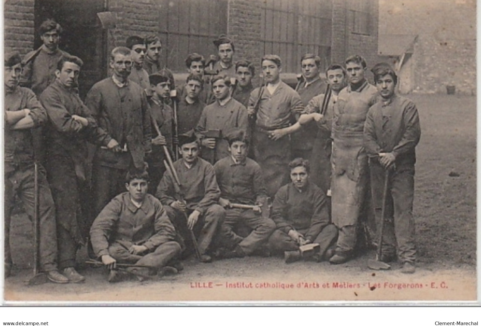 LILLE : Institut Catholique D'Arts Et Métiers - Les Forgerons - Bon état (un Petit Pli D'angle) - Autres & Non Classés