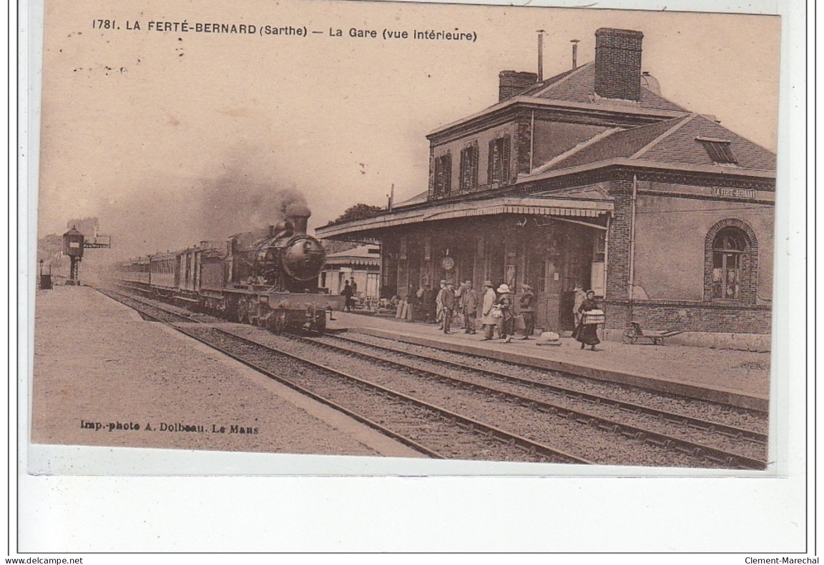 LA FERTE BERNARD - La Gare - Très Bon état - La Ferte Bernard