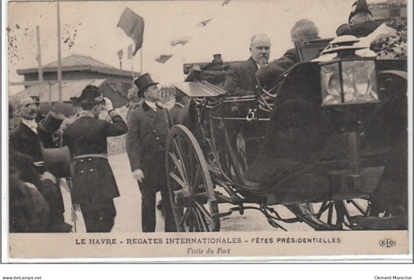 LE HAVRE : Régates Internationales - Fêtes Présidentielles - Visite Du Port - état (un Coin Plié) - Otros & Sin Clasificación