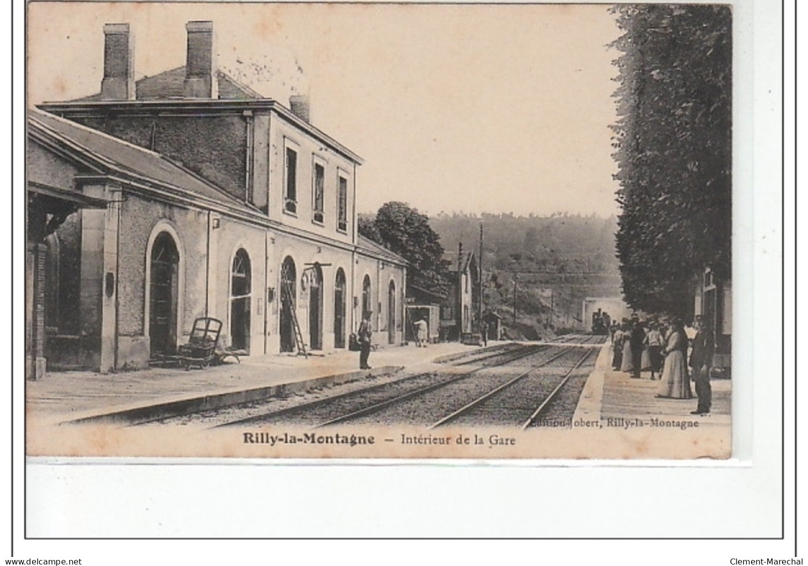 ILLY LA MONTAGNE -  Intérieur De La Gare - Très Bon état - Rilly-la-Montagne