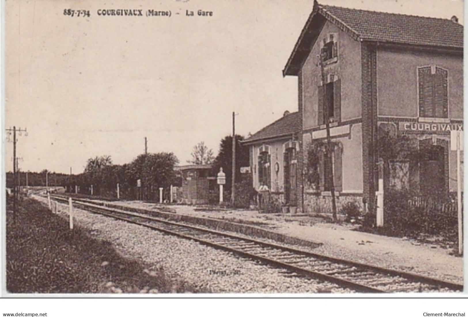 COURGIVAUX : La Gare - Très Bon état - Otros & Sin Clasificación
