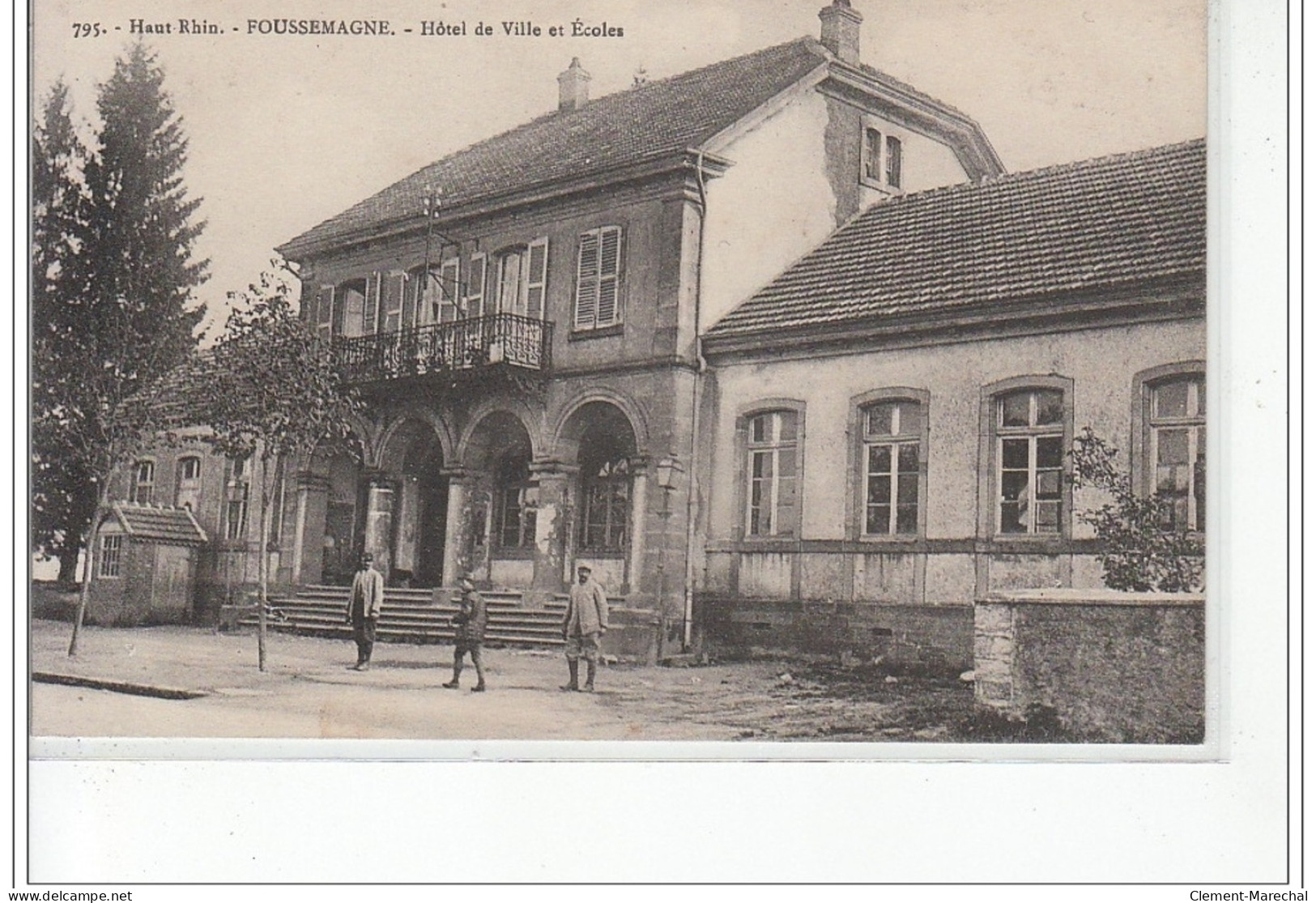 FOUSSEMAGNE - Hôtel De Ville Et écoles - Très Bon état - Sonstige & Ohne Zuordnung