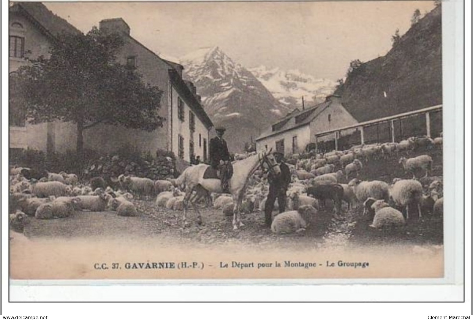 GAVARNIE - Le Départ Pour La Montagne - Le Groupage - Très Bon état - Gavarnie