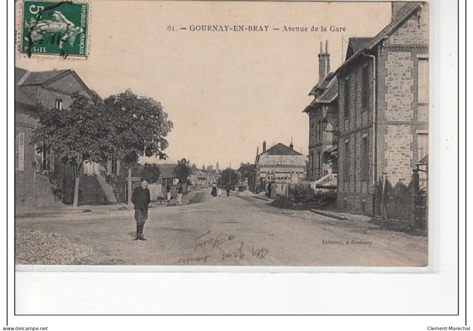 GOURNAY EN BRAY - Avenue De La Gare - Très Bon état - Gournay-en-Bray