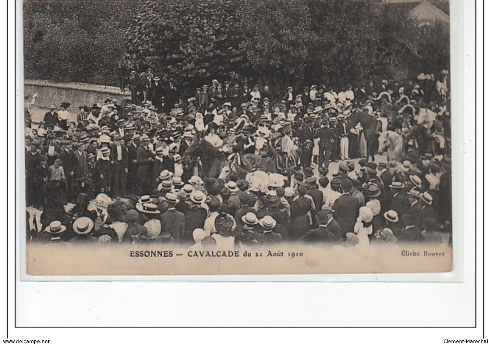 ESSONNES - Cavalcade Du 21 Août 1910 - Très Bon état - Essonnes