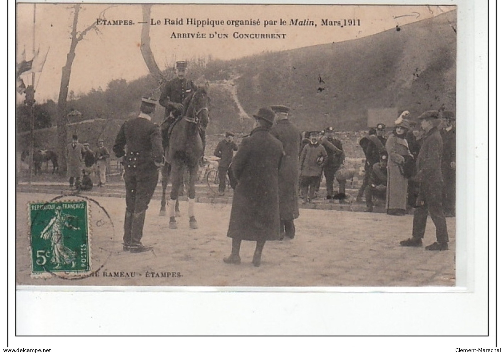 ETAMPES - Le Raid Hippique Organisé Par Le Matin, Mars 1911 - Arrivée D'un Concurrent - état - Etampes