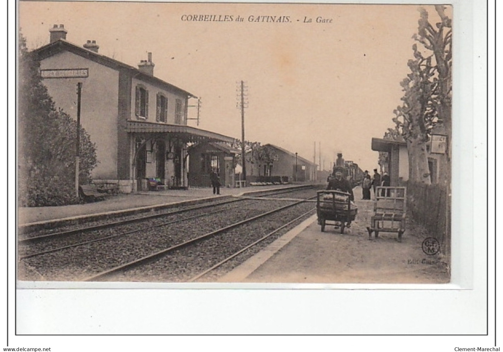 CORBEIL EN GATINAIS - La Gare - Très Bon état - Otros & Sin Clasificación