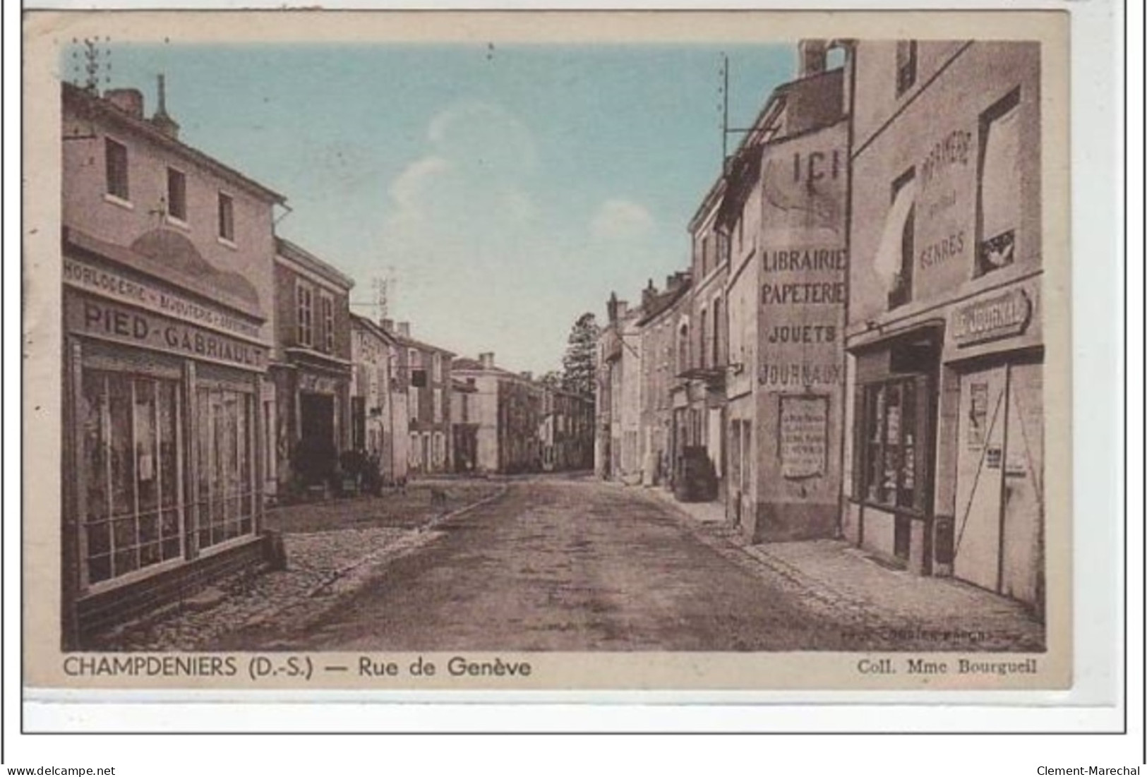 CHAMPDENIERS - Rue De Genève- Très Bon état - Champdeniers Saint Denis