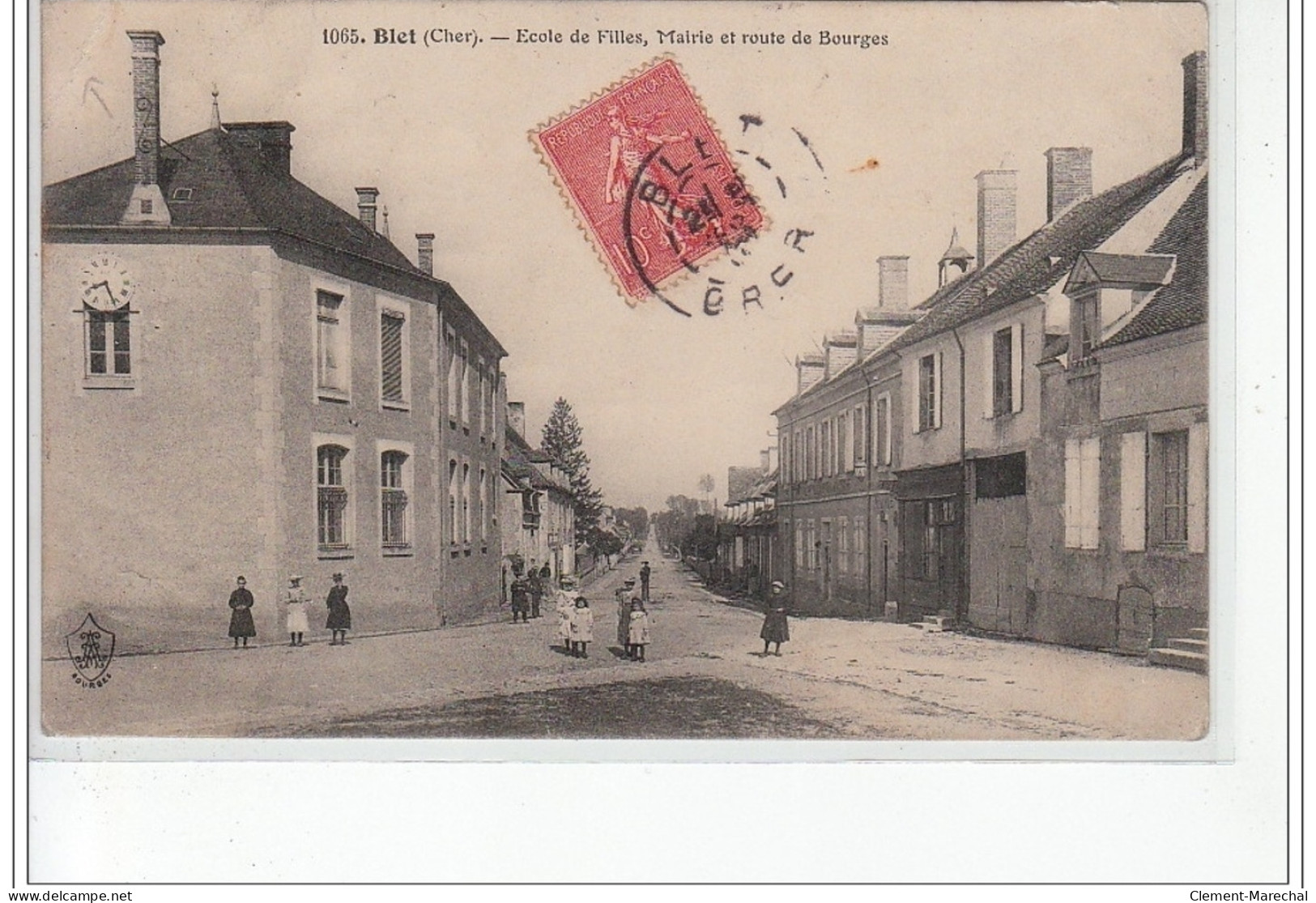 BLET - Ecole Des Filles, Mairie Et Route De Bourges - état - Andere & Zonder Classificatie