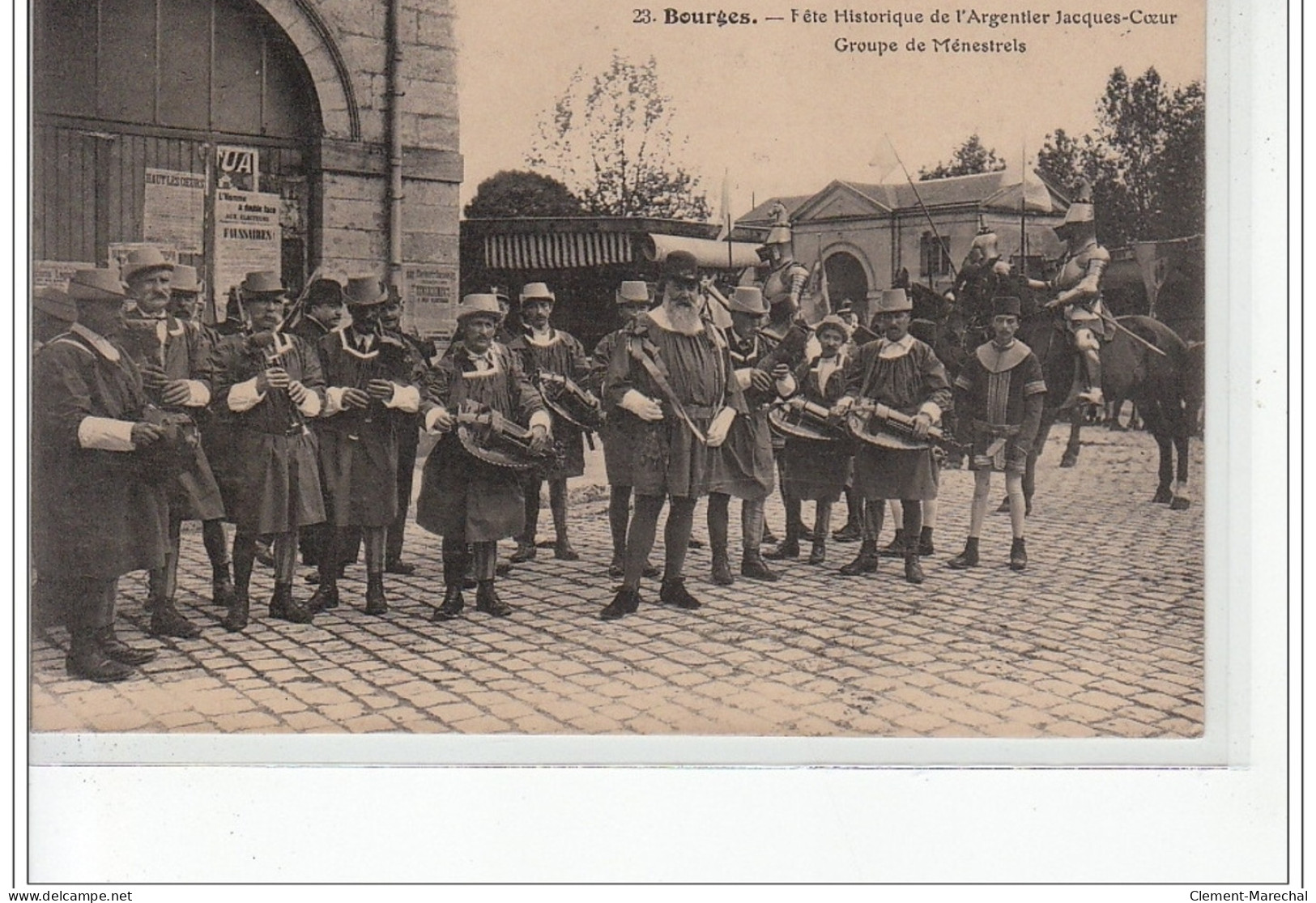 BOURGES - Fête Historique De Jacques Coeur - Groupe De Menestrels - Très Bon état - Bourges