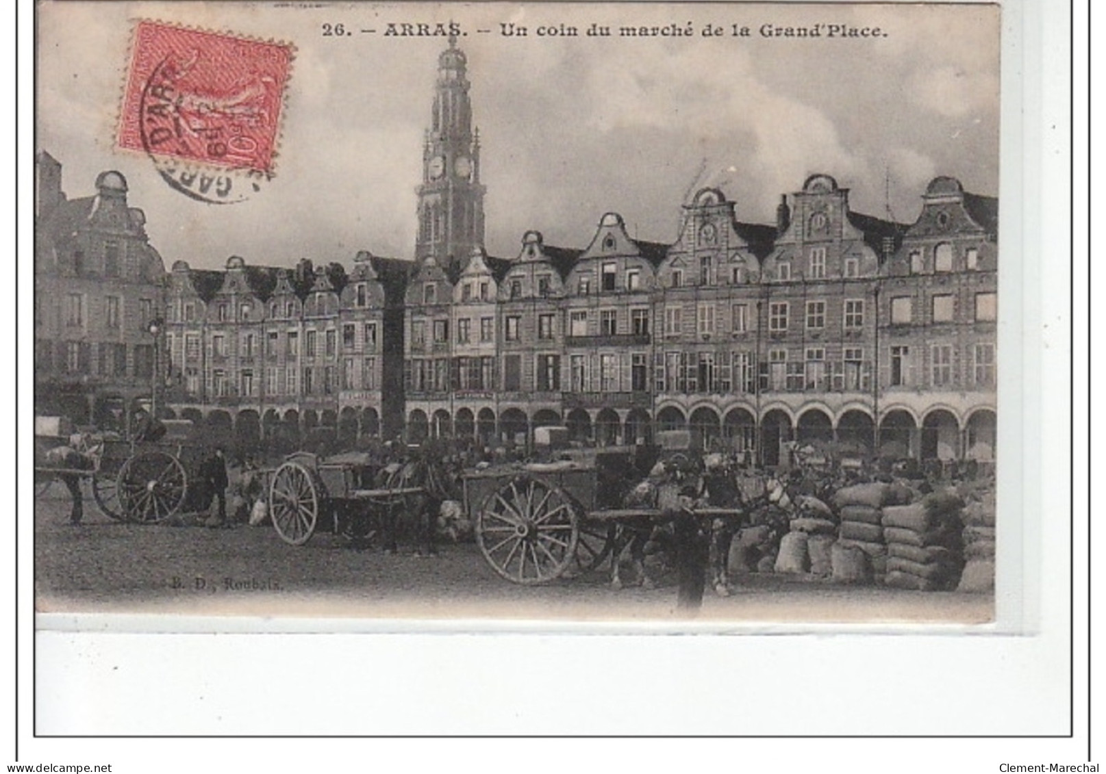 ARRAS - Un Coin Du Marché De La Grand'Place - Très Bon état - Arras