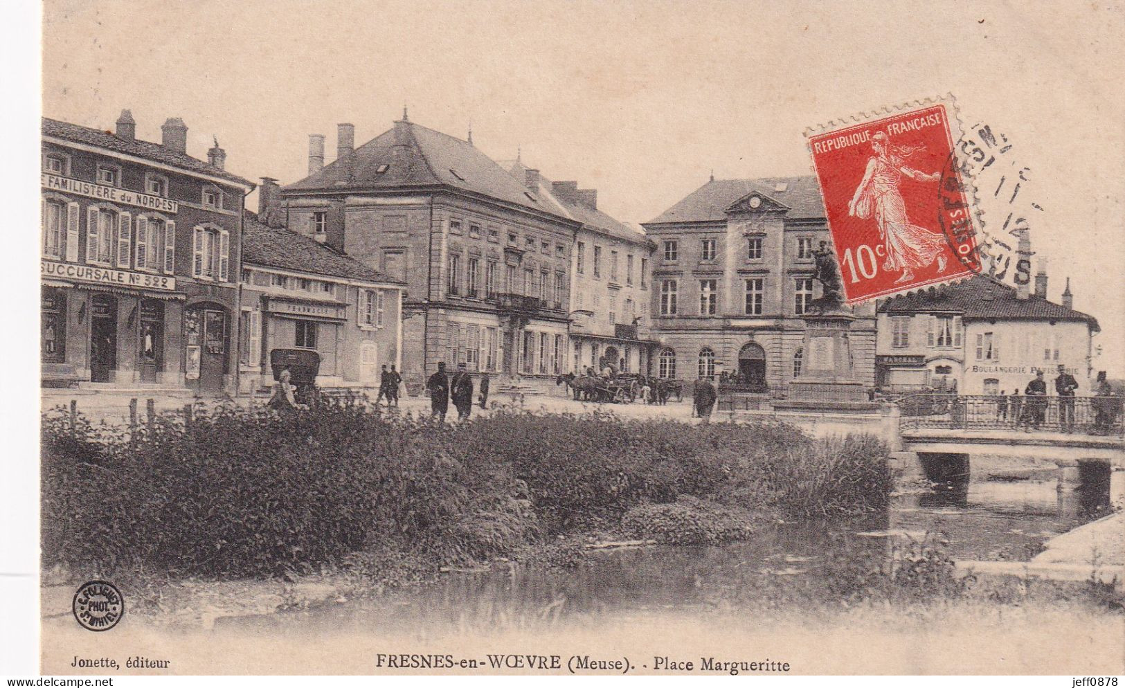 55 - MEUSE - FRESNES EN WOEVRE - Place Margueritte - Très Bon état - Other & Unclassified