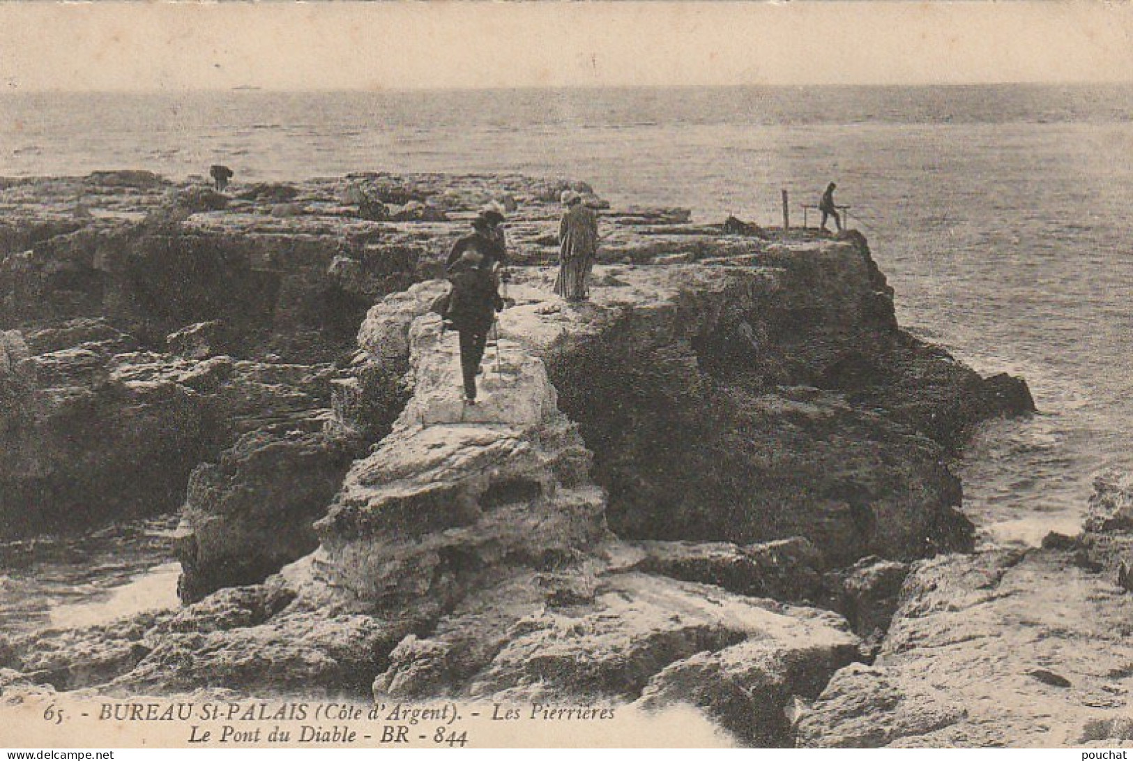 AA+ 21-(17) BUREAU ST PALAIS - LES PIERRIERES - LE PONT DU DIABLE - ANIMATION - PROMENEURS - Saint-Palais-sur-Mer