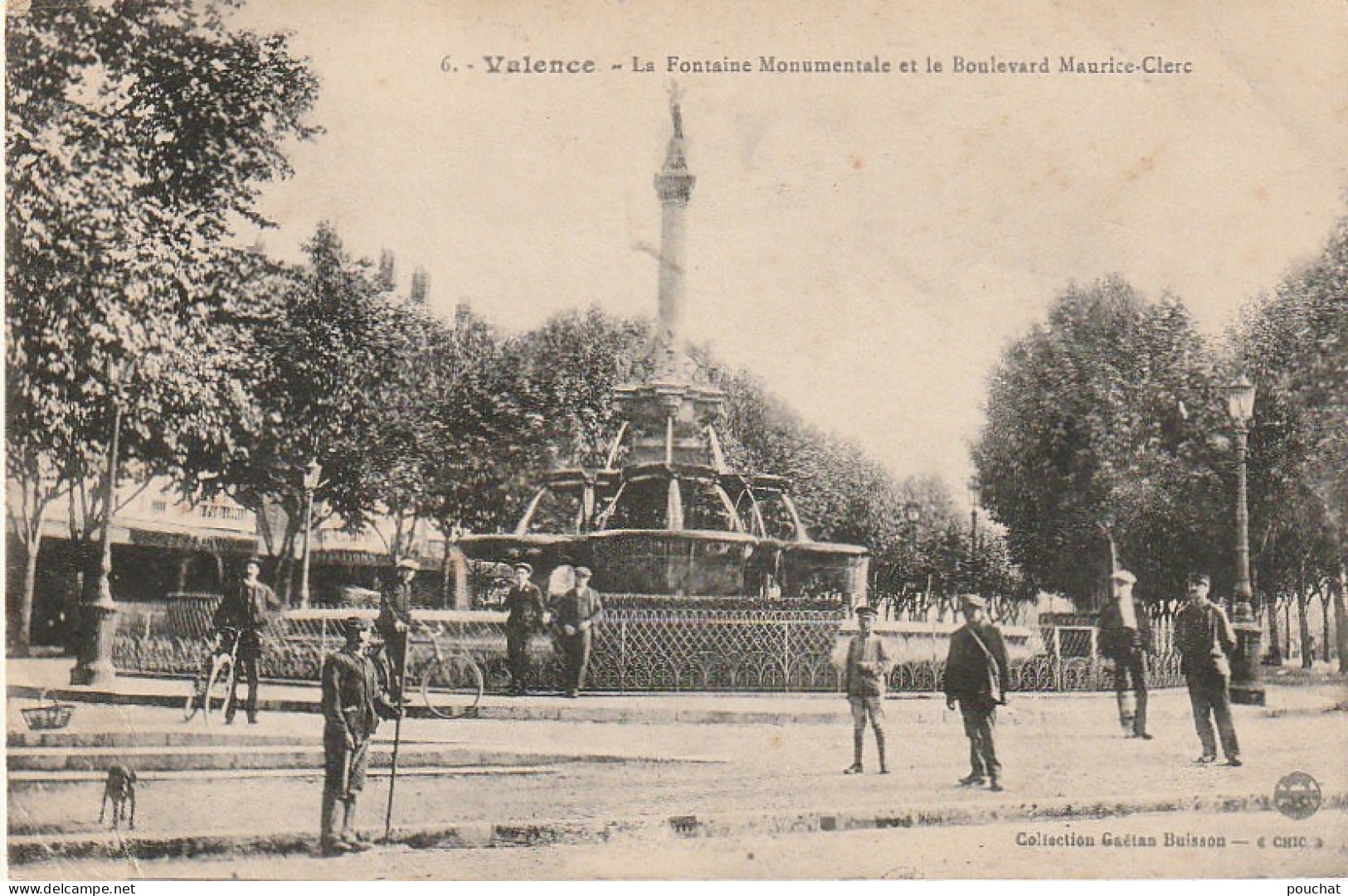 AA+ 32-(26) VALENCE - LA FONTAINE MONUMENTALE ET LE BOULEVARD MAURICE CLERC - ANIMATION - Valence