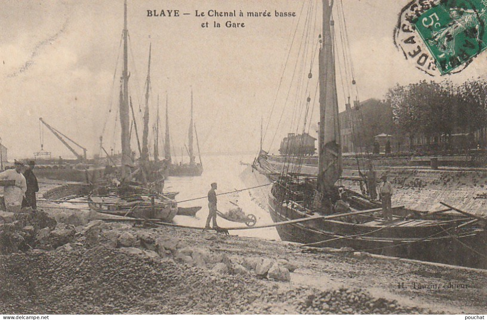 AA+ 45-(33) BLAYE - LE  CHENAL A MAREE BASSE ET LA GARE - ANIMATION - Blaye