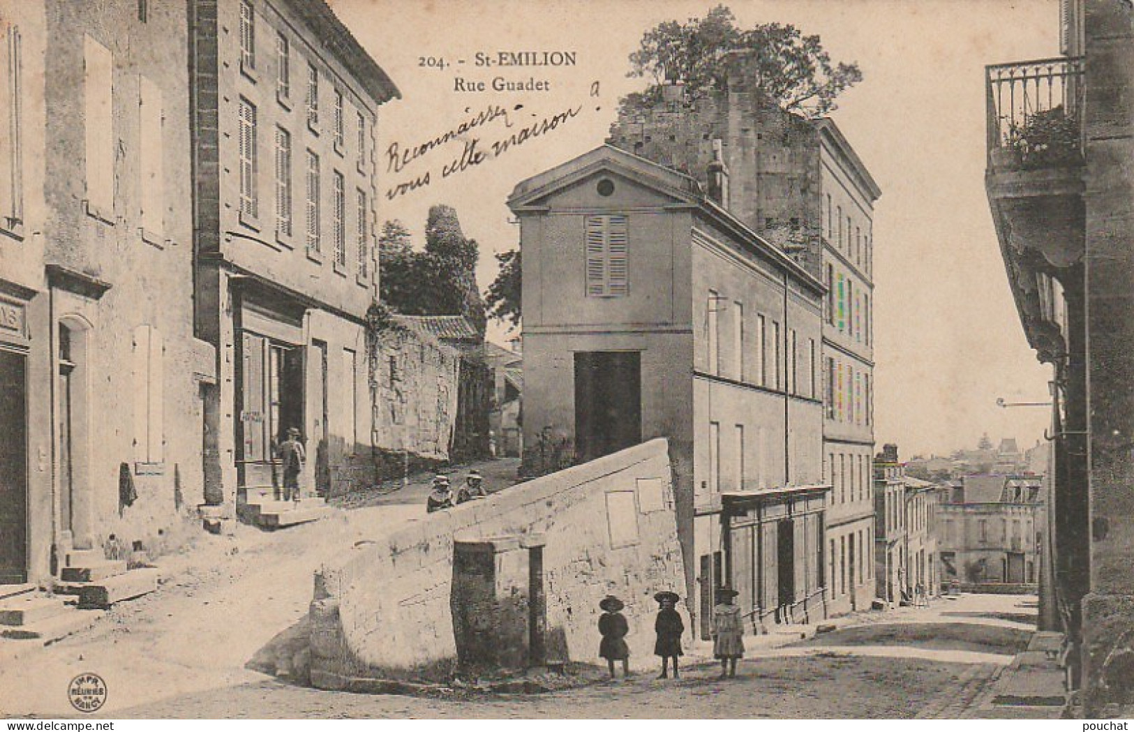 AA+ 46-(33) ST EMILION - RUE GUADET - ANIMATION - FILLETTES - Saint-Emilion