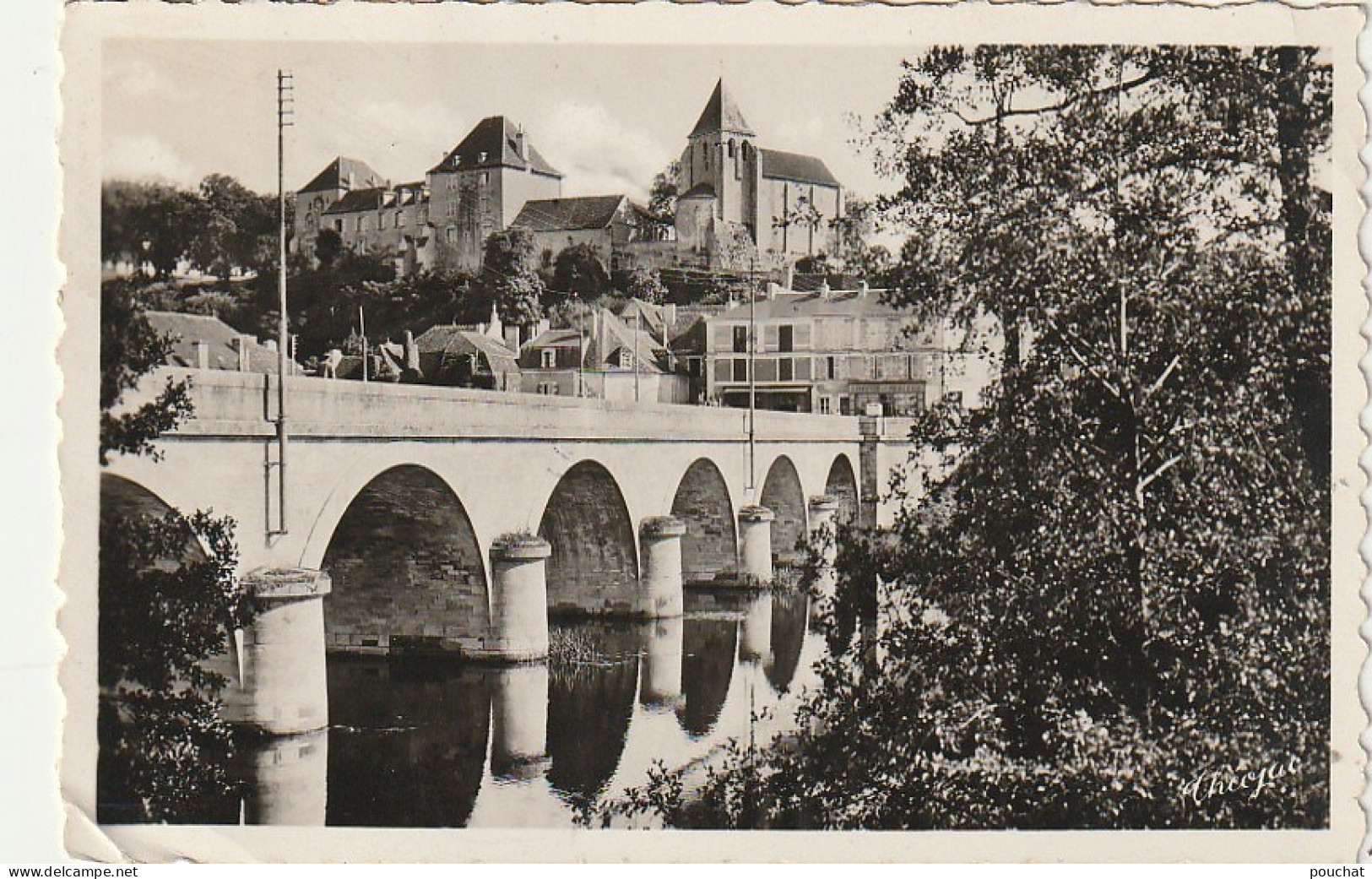 AA+ 52-(36) LE BLANC - LE PONT ET LE VIEUX CHATEAU - Le Blanc