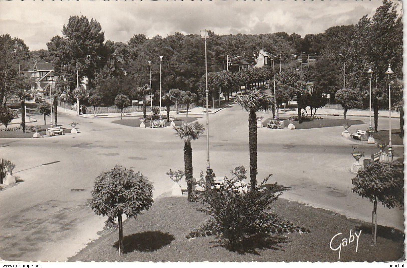 AA+ 60-(44) LA BAULE LES PINS - PLACE DES PALMIERS - La Baule-Escoublac