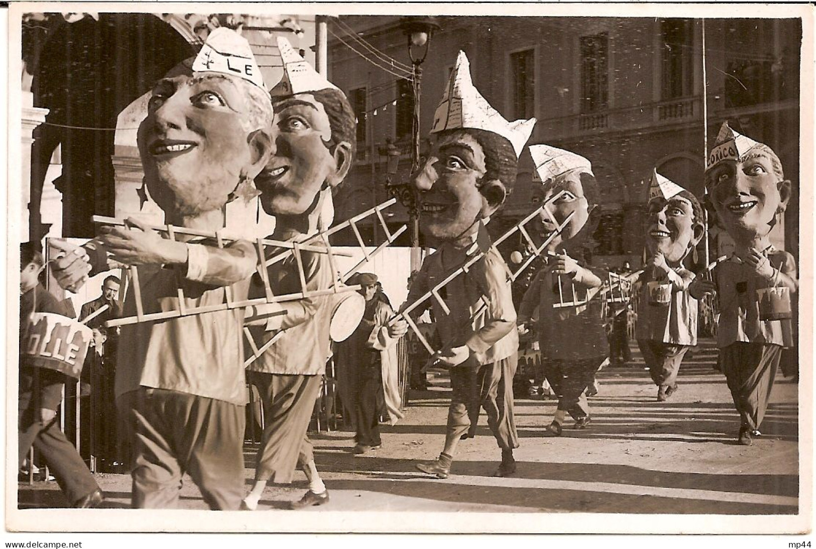 22J1 --- 06 NICE Carnaval - Autres & Non Classés