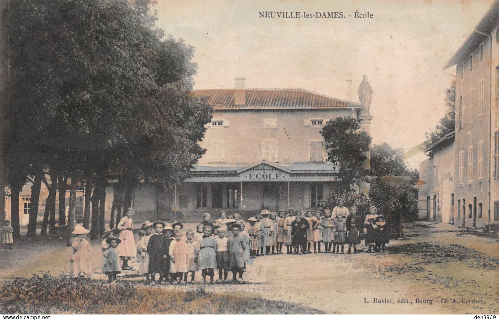 NEUVILLE-les-DAMES (Ain) - Ecole - Tirage Couleurs - Voyagé 1907 (2 Scans) - Unclassified