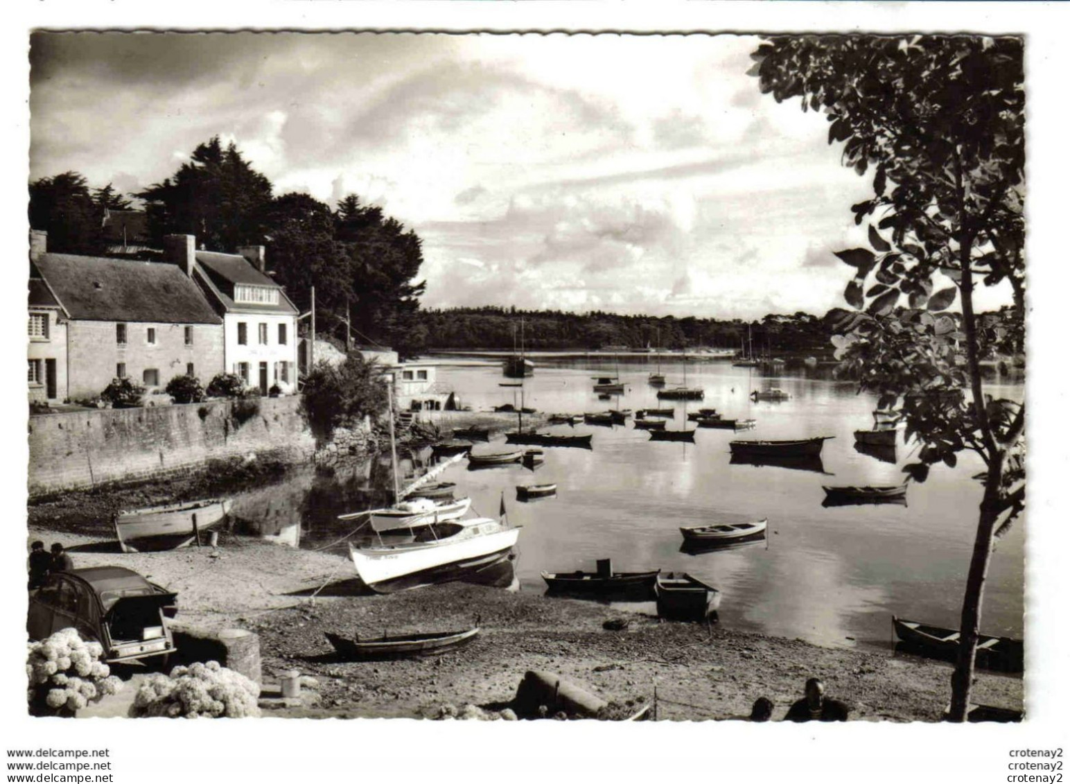 29 SAINTE MARINE EN COMBRIT Vers Bénodet N°834 Le Port Café De La Cale VOIR ZOOM Citroën 2CV Coffre Ouvert Renault 4CV - Bénodet