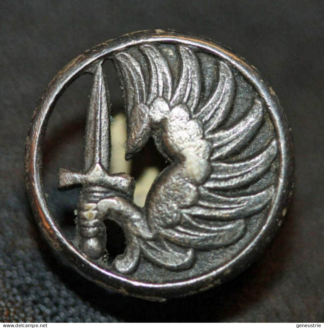 Insigne De Boutonnière "Troupes Aéroportées / Parachutistes" Drago à Paris - Armée De Terre