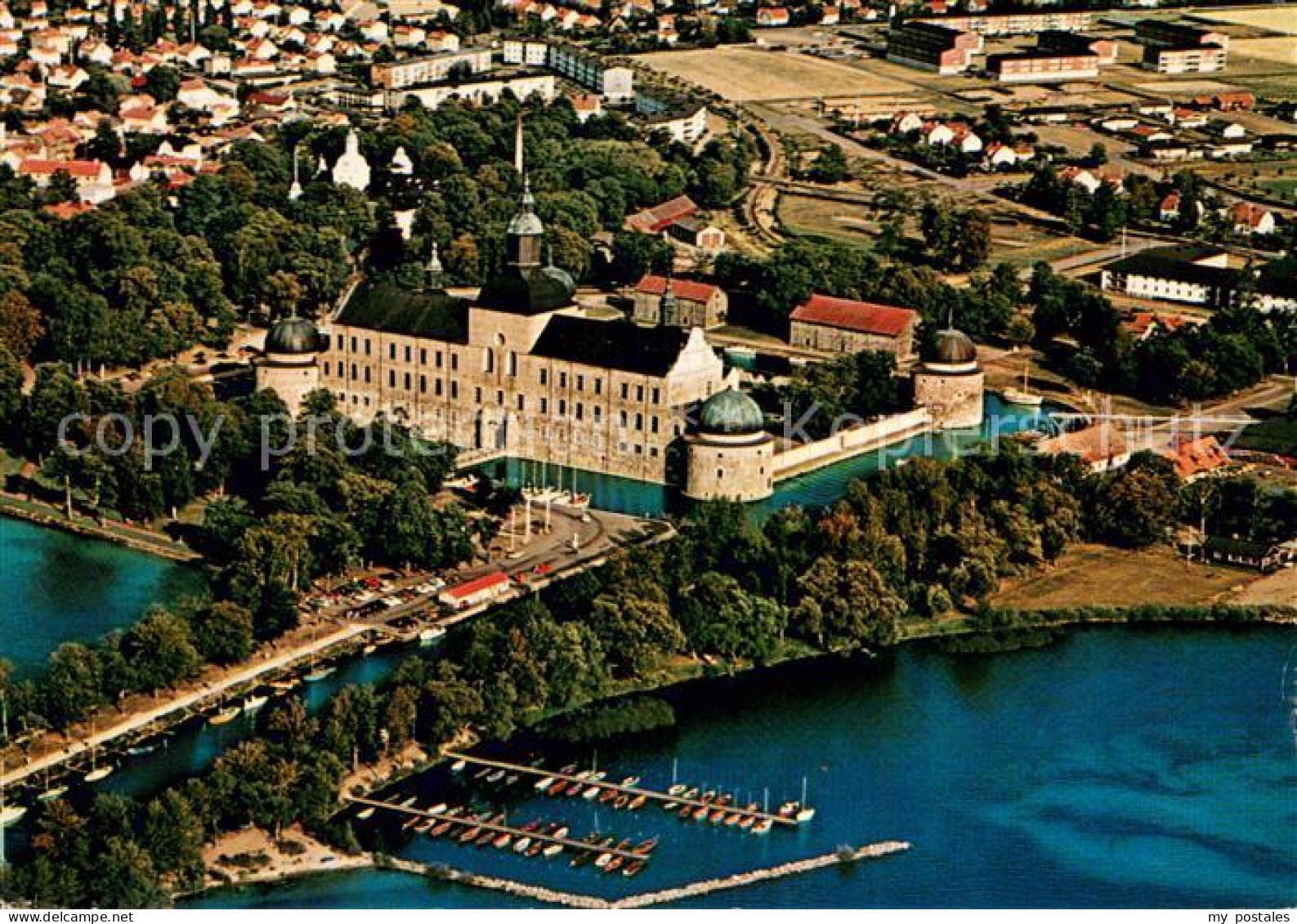 73649362 Vadstena Air View Of Vadstena Castle Vadstena - Schweden