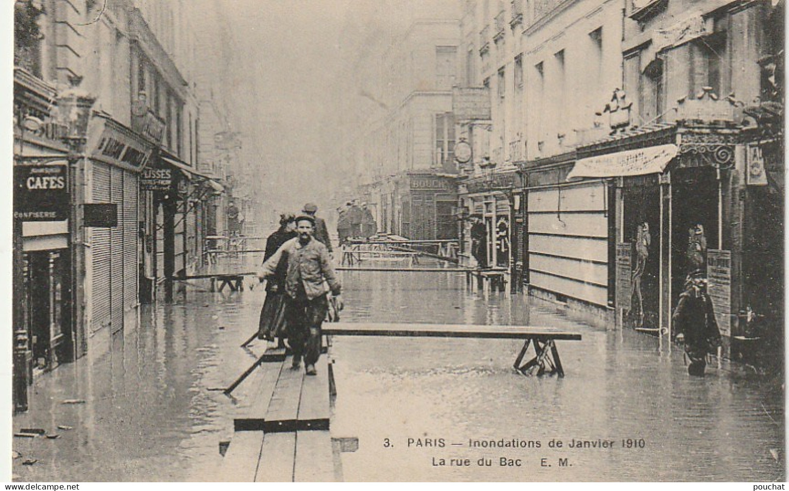 AA+ 100-(75) PARIS - INONDATIONS DE JANVIER 1910 - LA RUE DU BAC - ANIMATION - PASSERELLES - Paris Flood, 1910