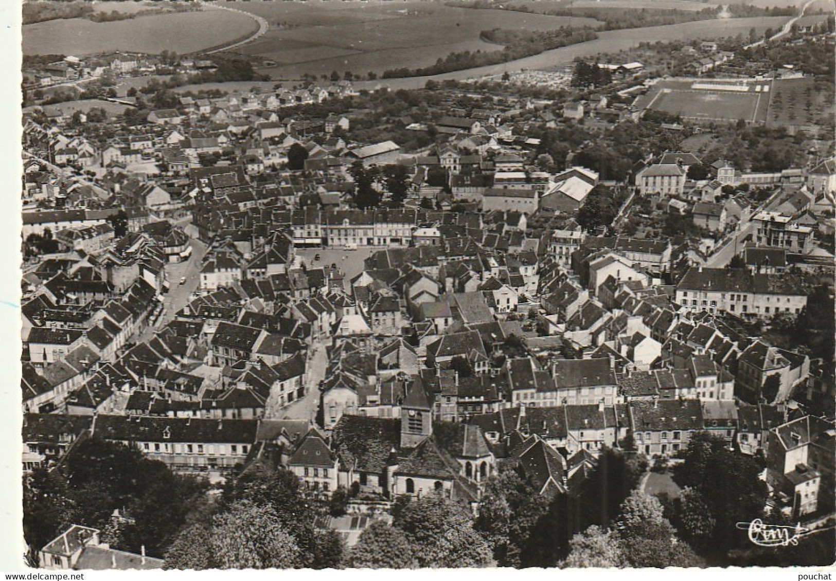 AA+ 104-(77) LA FERTE GAUCHER  - VUE GENERALE AERIENNE - LE STADE - La Ferte Gaucher